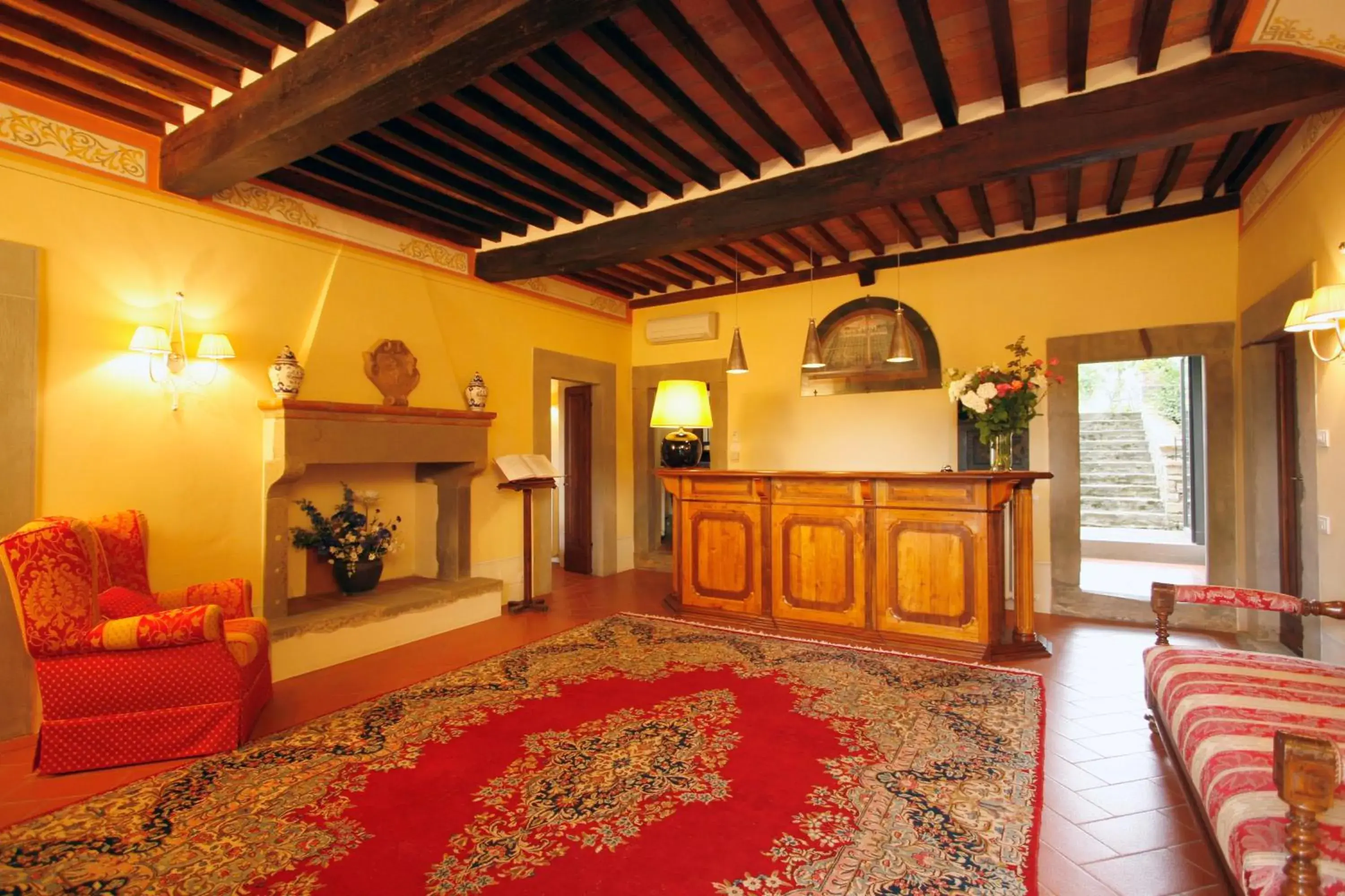 Lobby or reception in Relais Borgo San Pietro