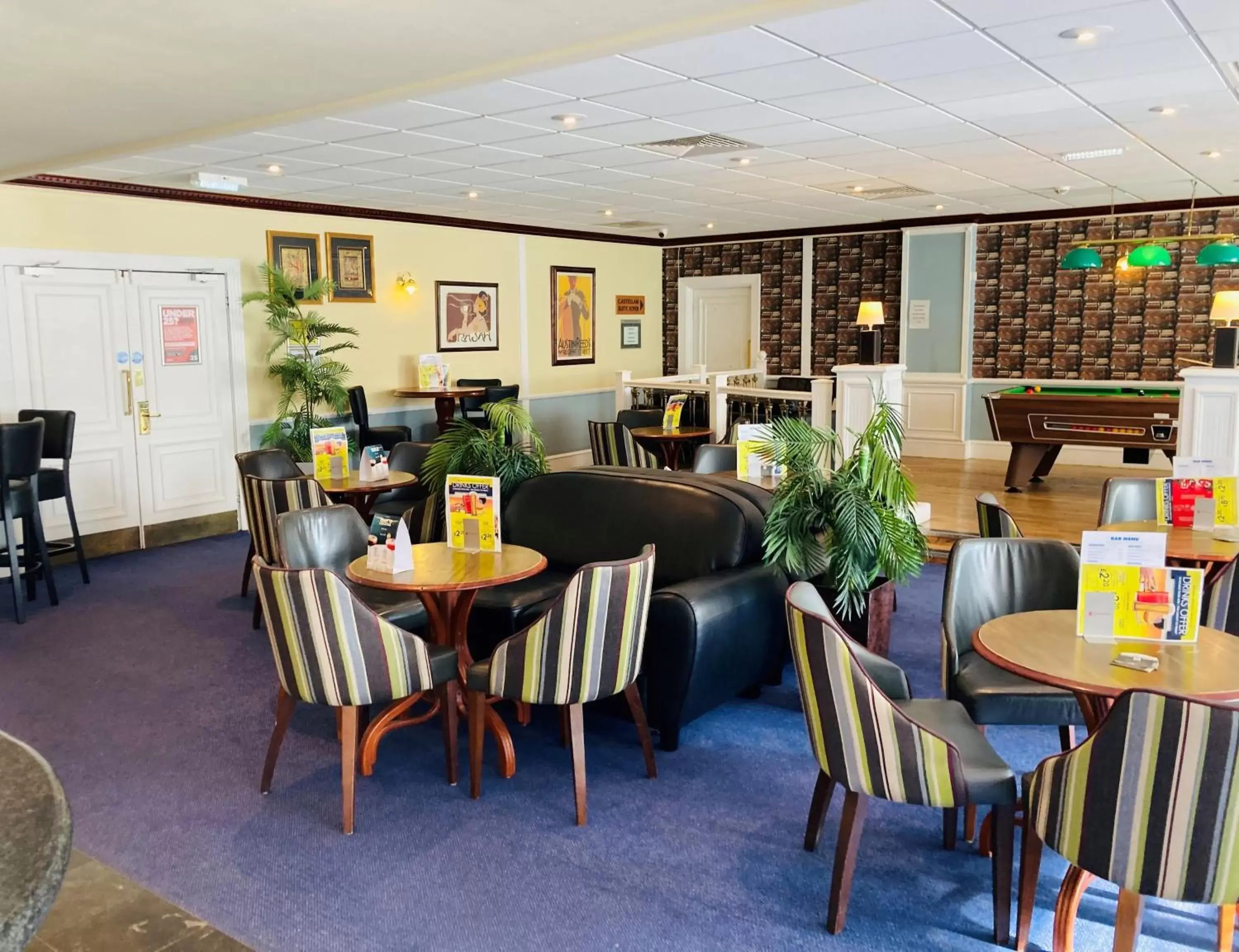 Game Room, Restaurant/Places to Eat in Britannia Hotel Newcastle Airport