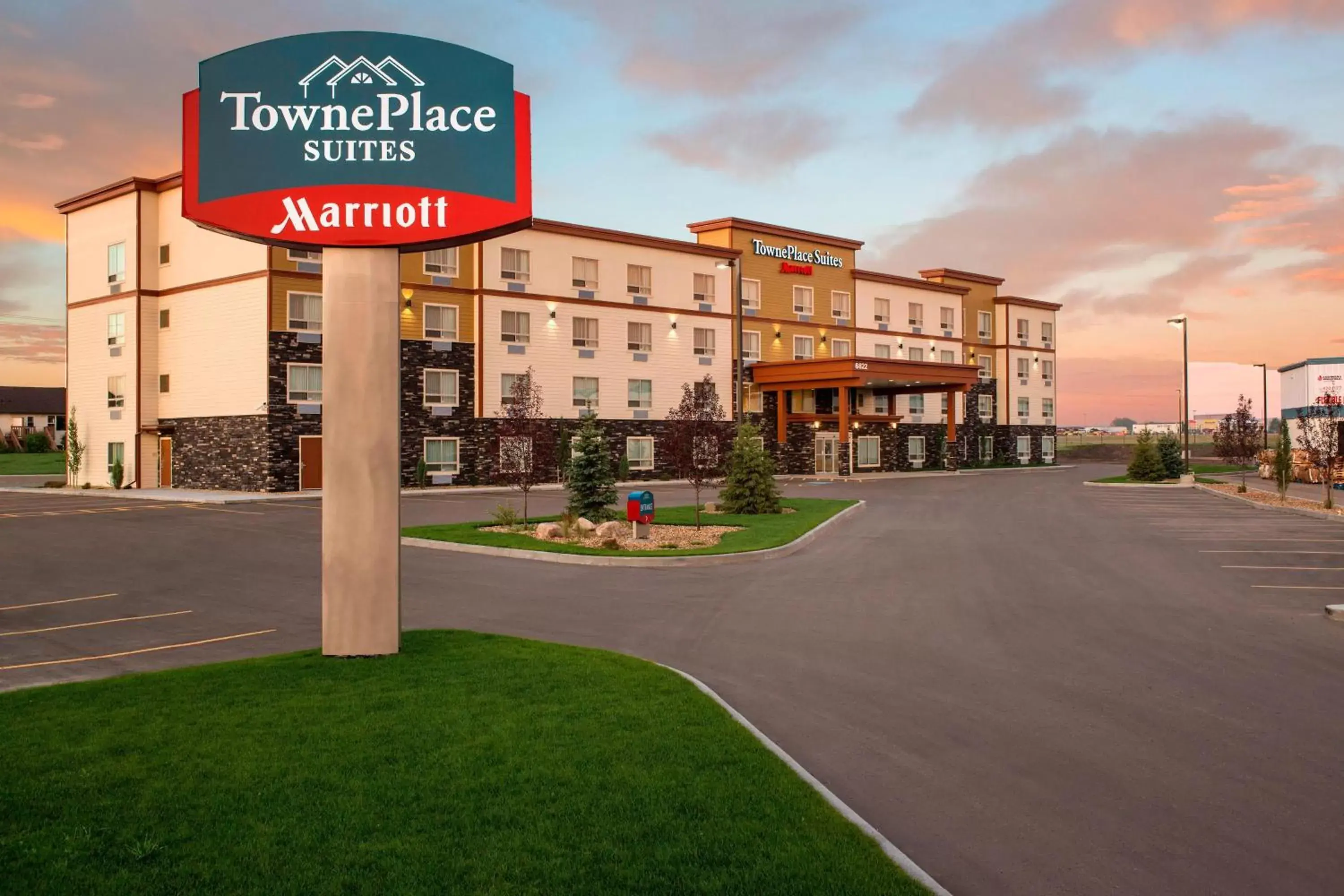 Property Building in TownePlace Suites by Marriott Red Deer