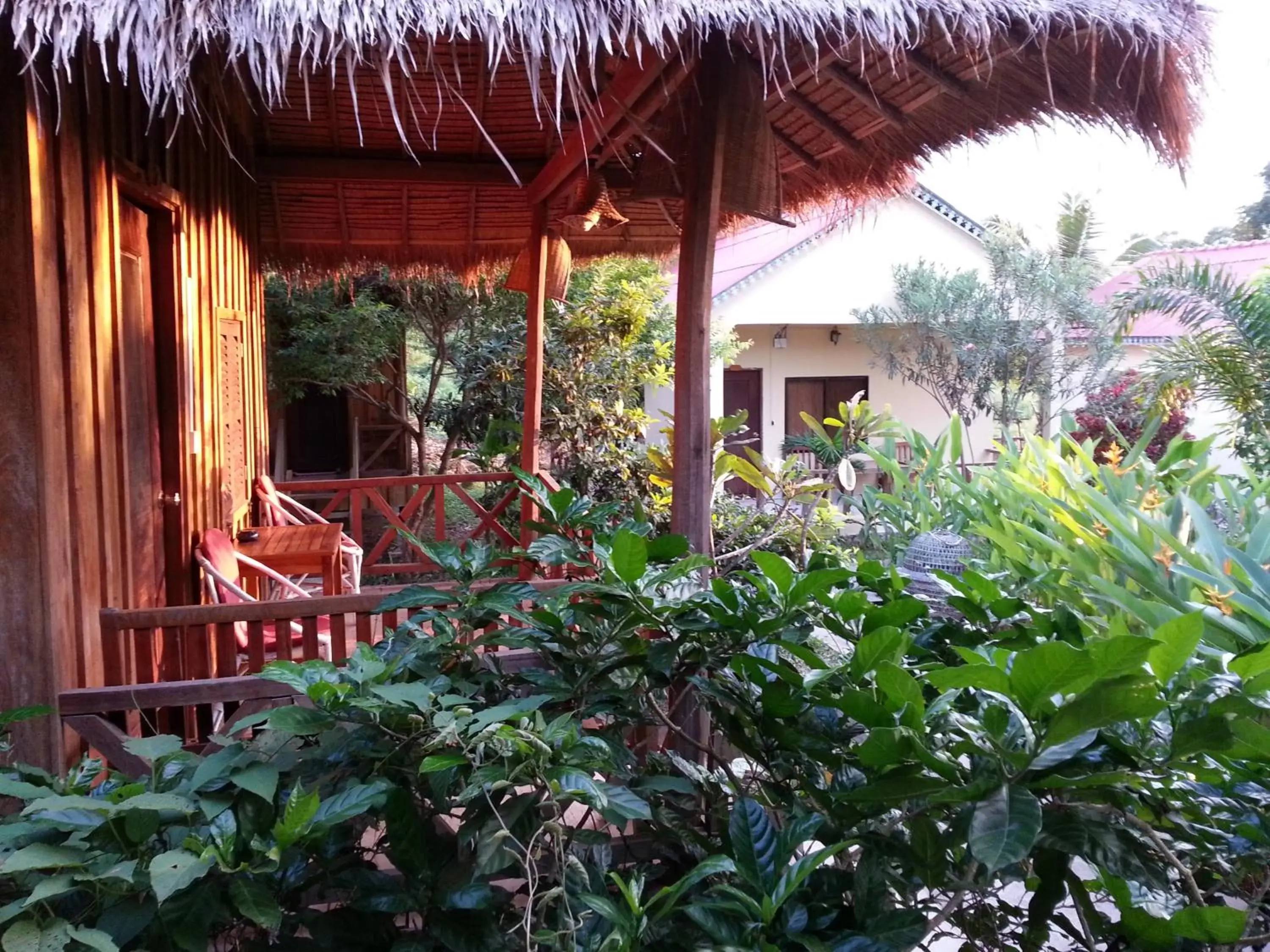 Balcony/Terrace, Property Building in Bird of Paradise Bungalows