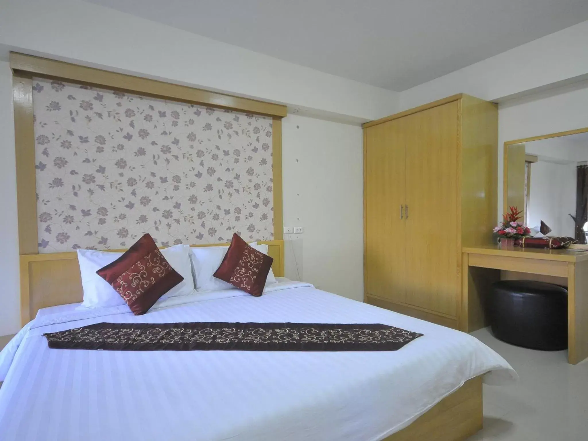 Junior in P Park Residence Charansanitwong Junior in P Park Residence Charansanitwong