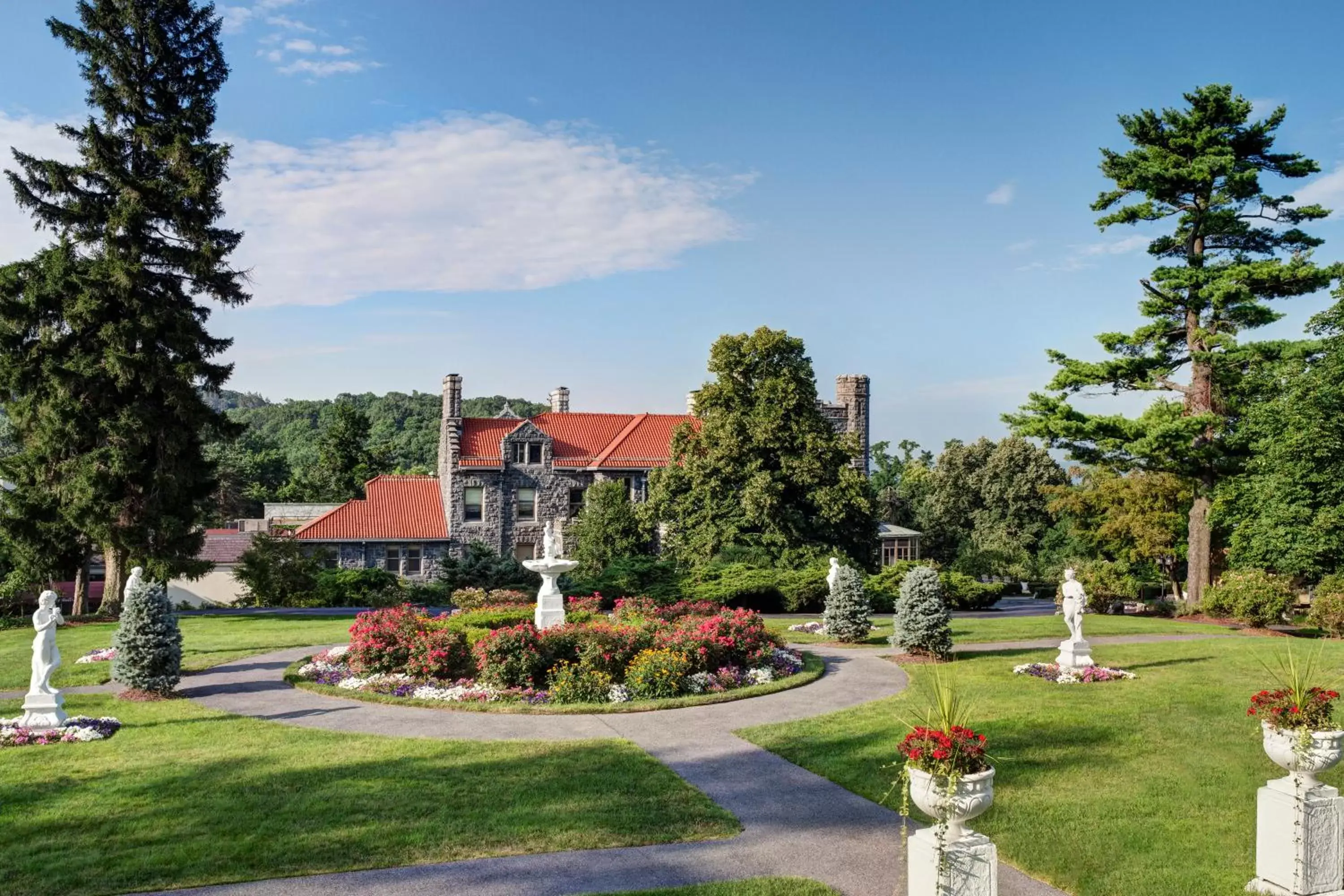 Facade/entrance, Property Building in Tarrytown House Estate on the Hudson