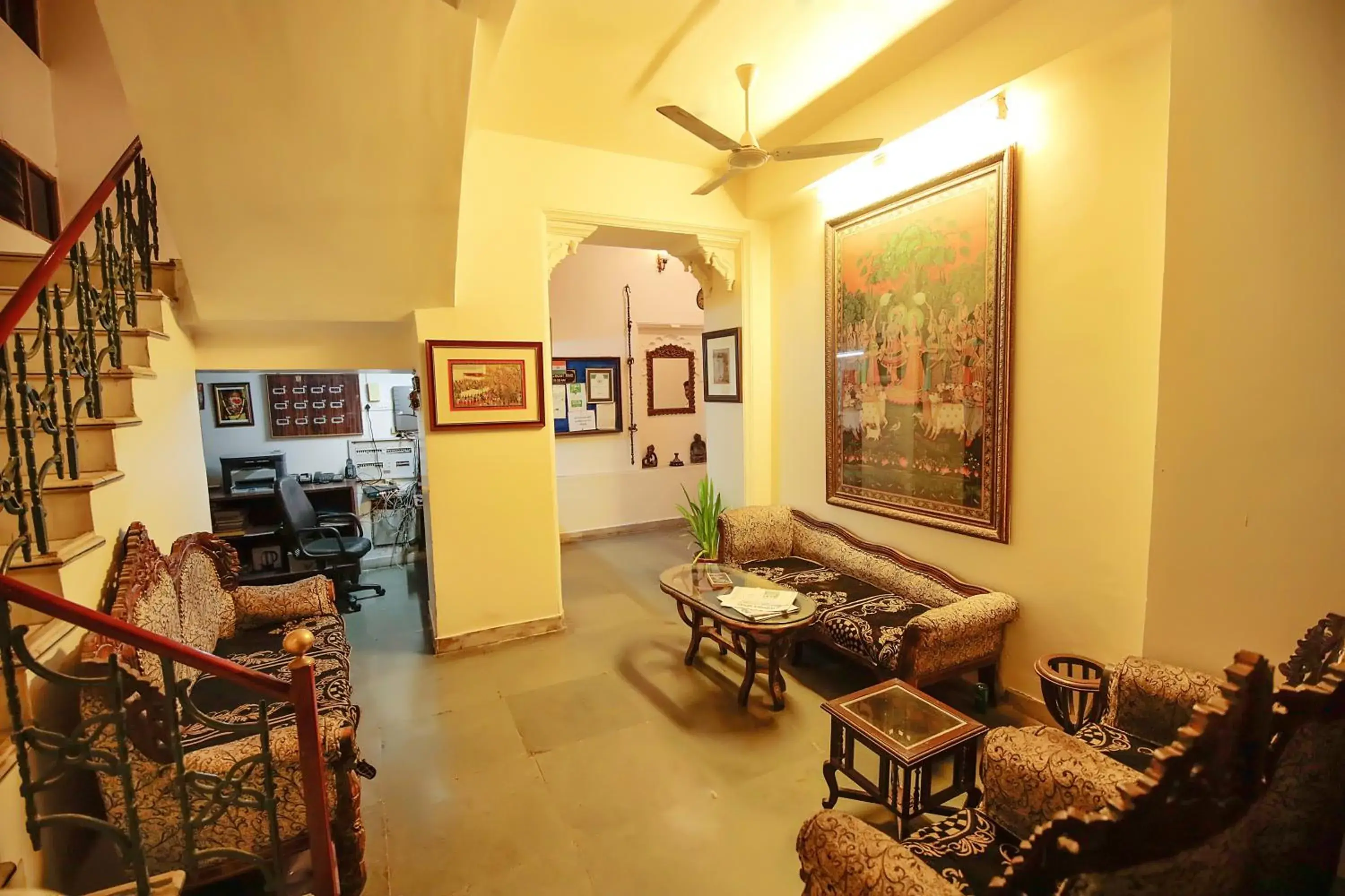 Living room, Lobby/Reception in Hotel Devraj Niwas on Lake Pichola Udaipur