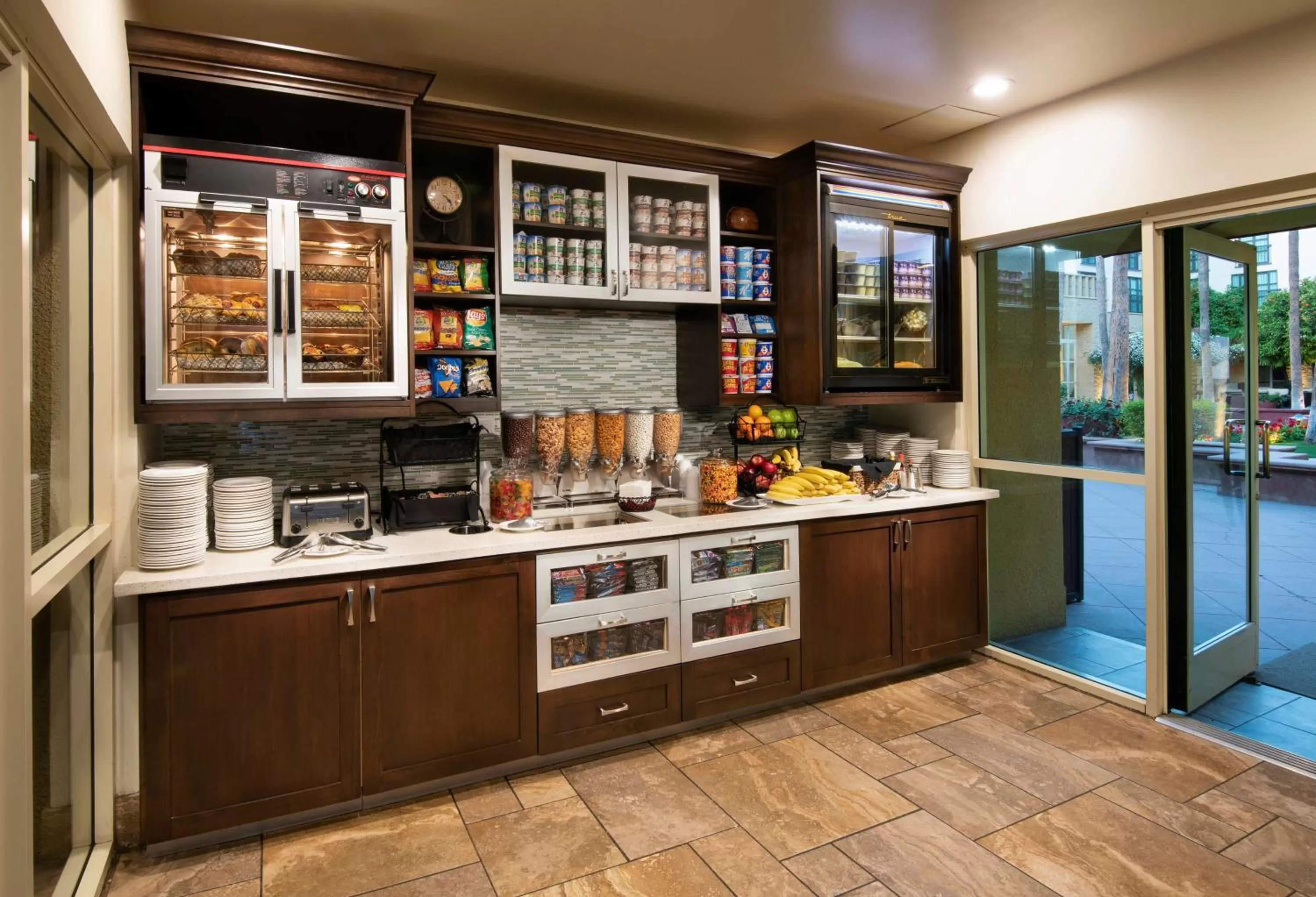 Restaurant/places to eat in Tempe Mission Palms