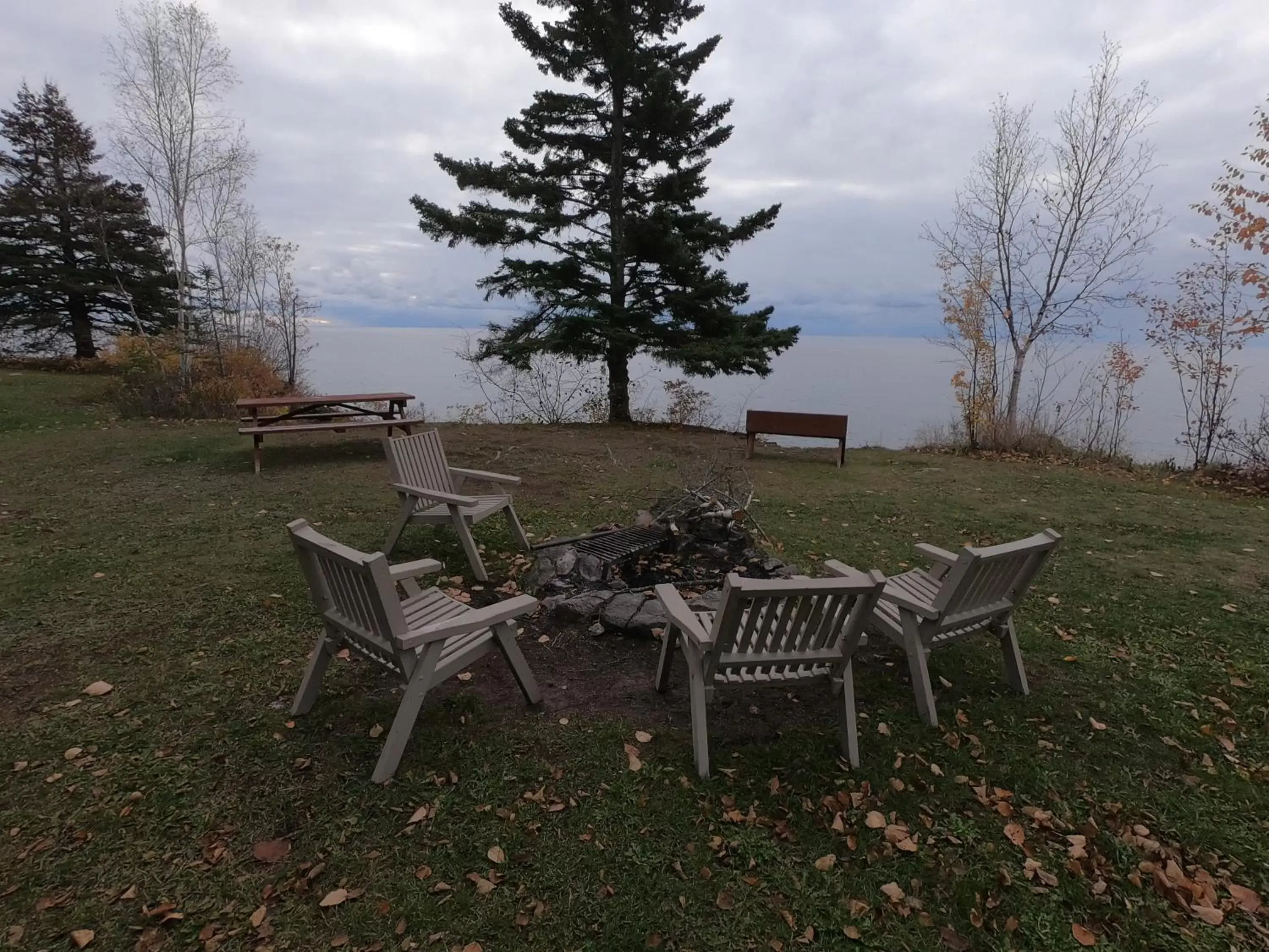 Natural landscape in Thomsonite Inn on Lake Superior