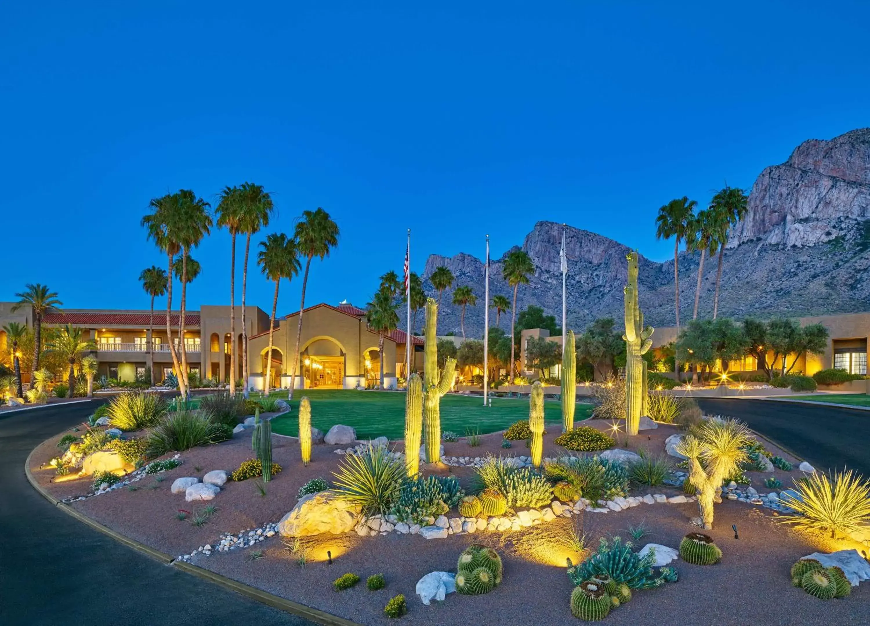 Property building in El Conquistador Tucson, A Hilton Resort