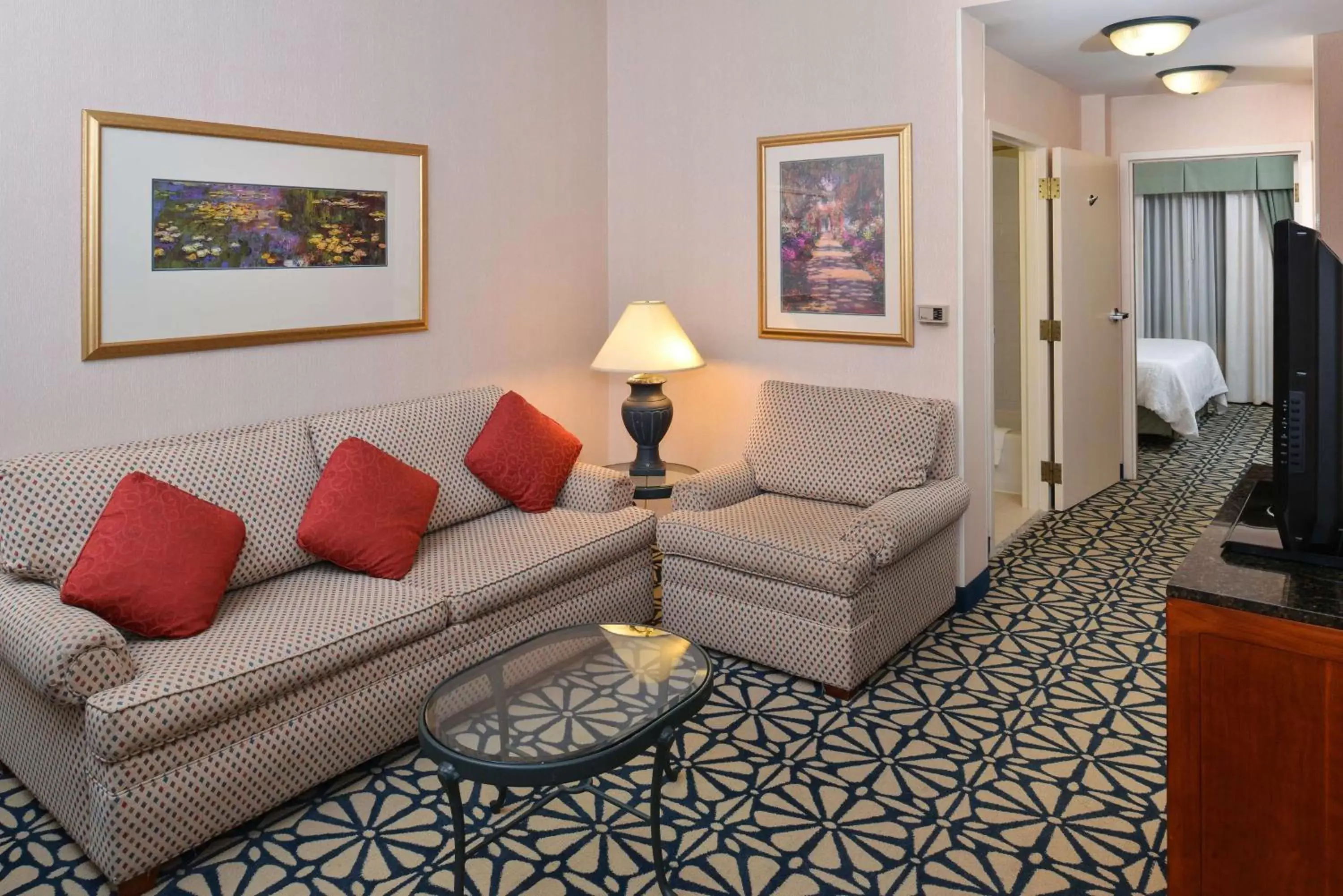 Living room, Seating Area in Hilton Garden Inn Columbia