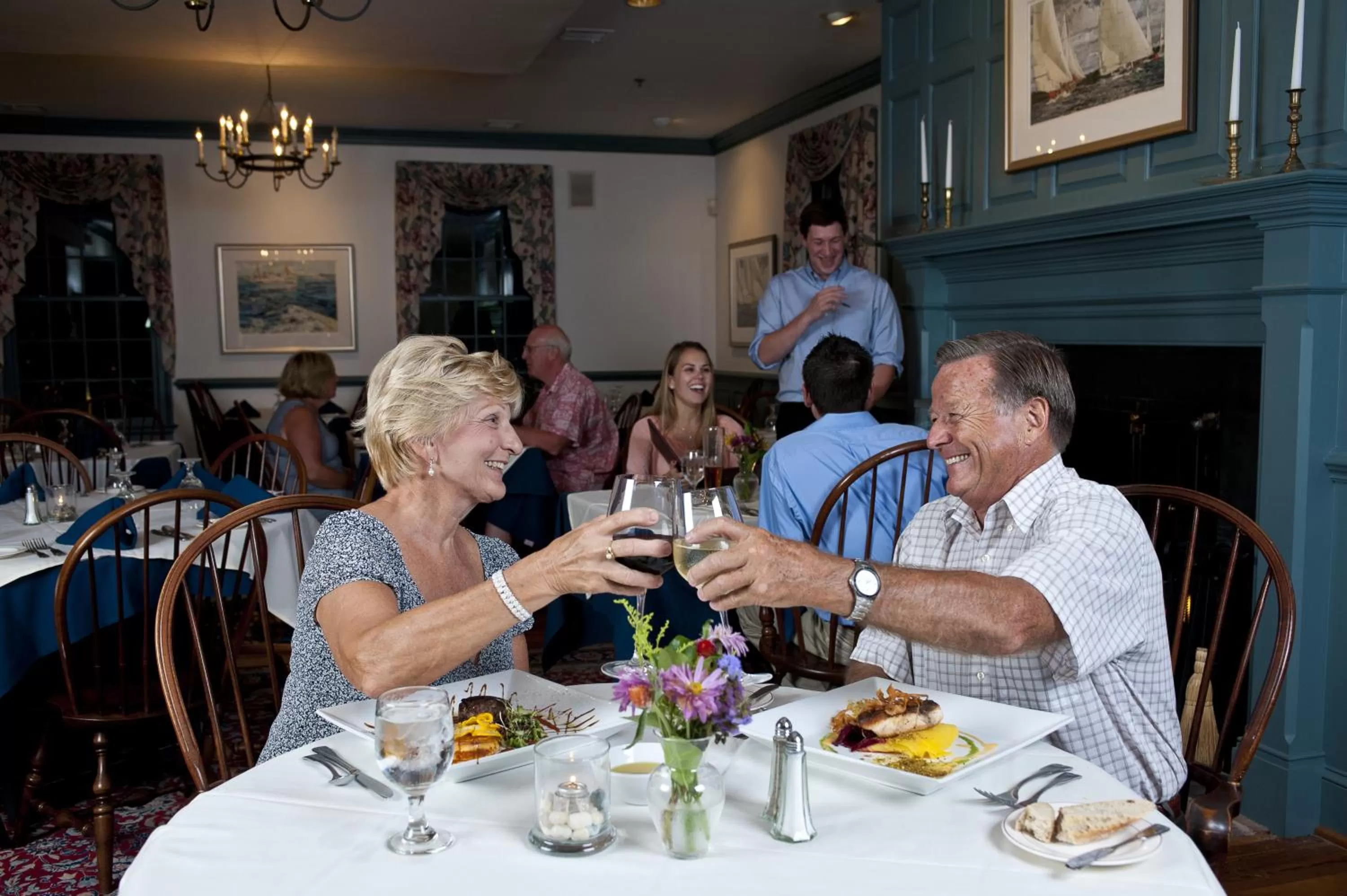 Restaurant/places to eat in Inn at Osprey Point