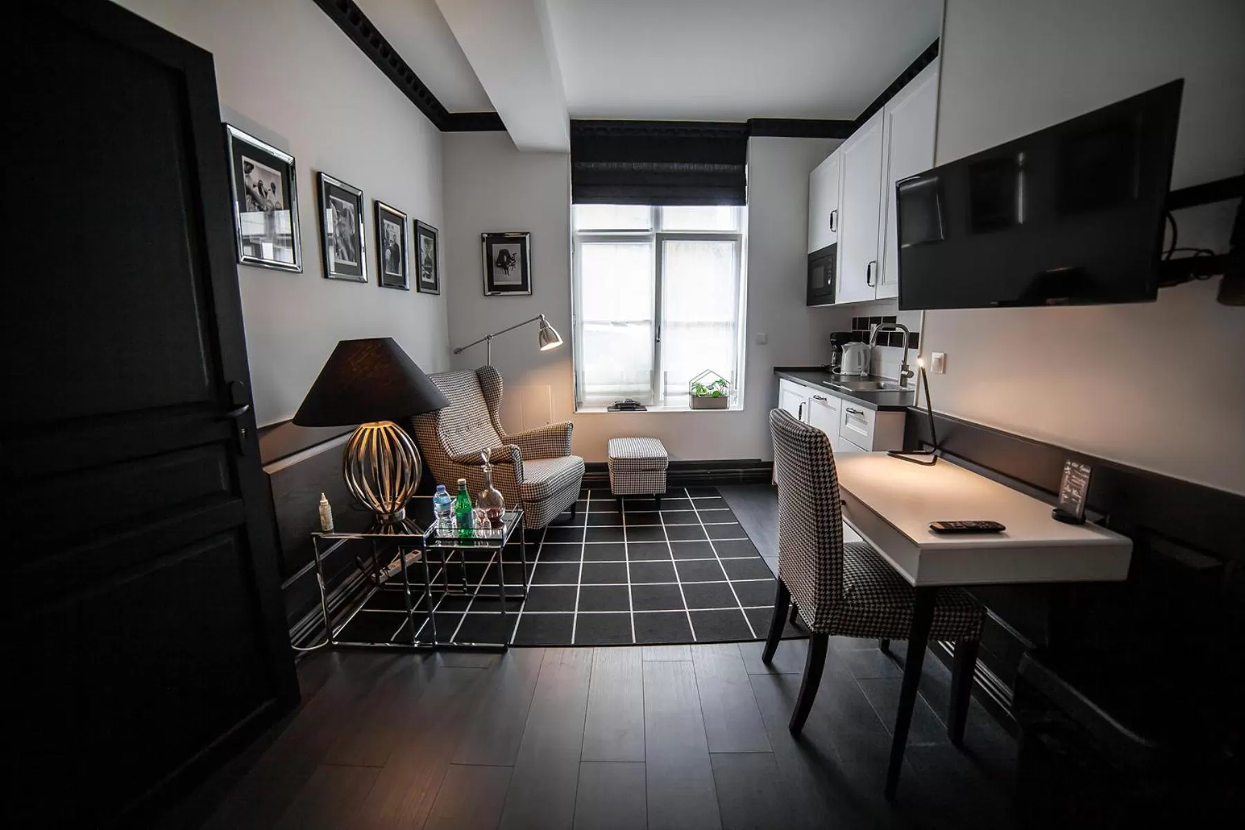 Photo of the whole room in Bienvenue Chez Nous