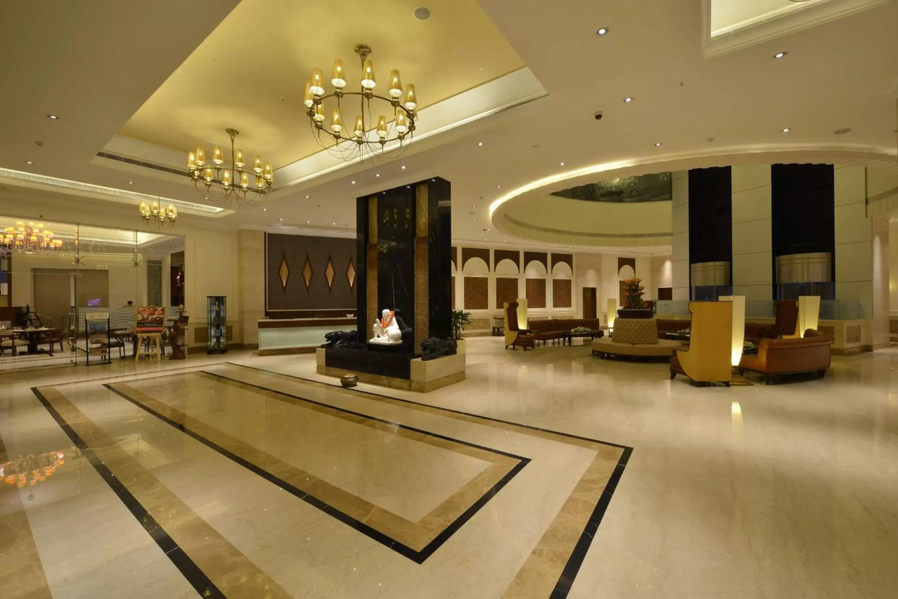 Seating area, Lobby/Reception in Ramada Plaza Chennai