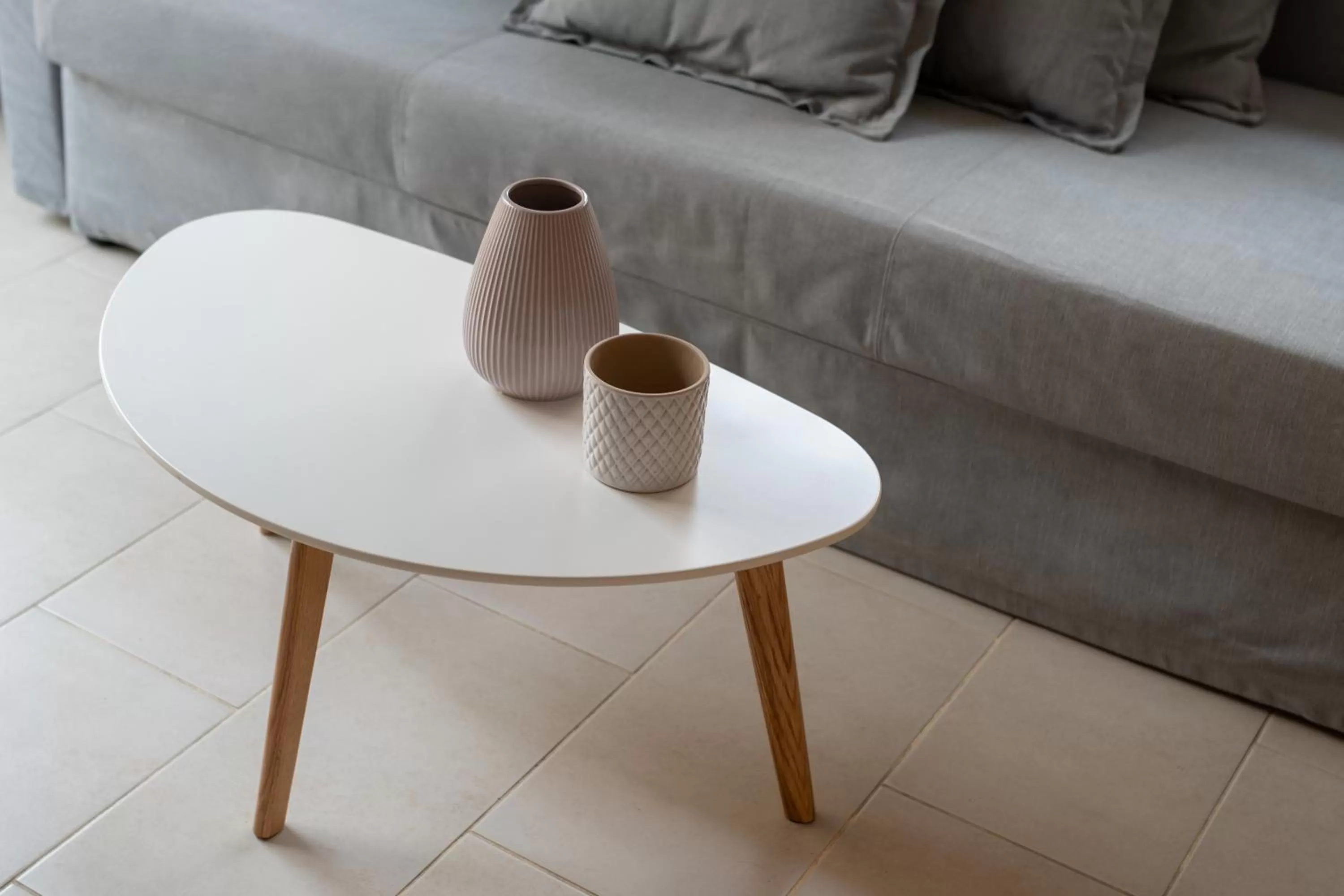 Decorative detail in 12 Keys Athens Apartments