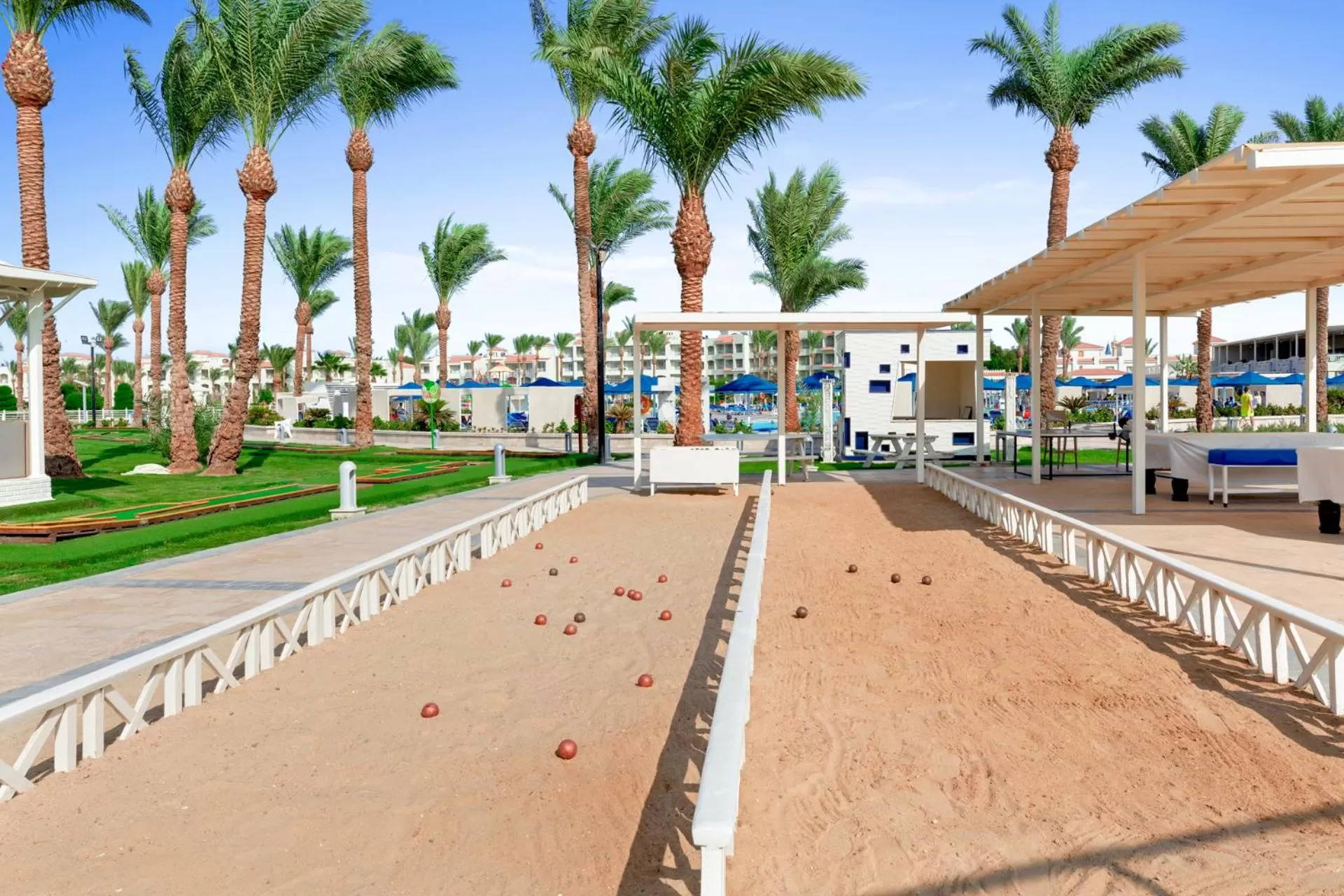 Day in Pickalbatros Dana Beach Resort - Aqua Park