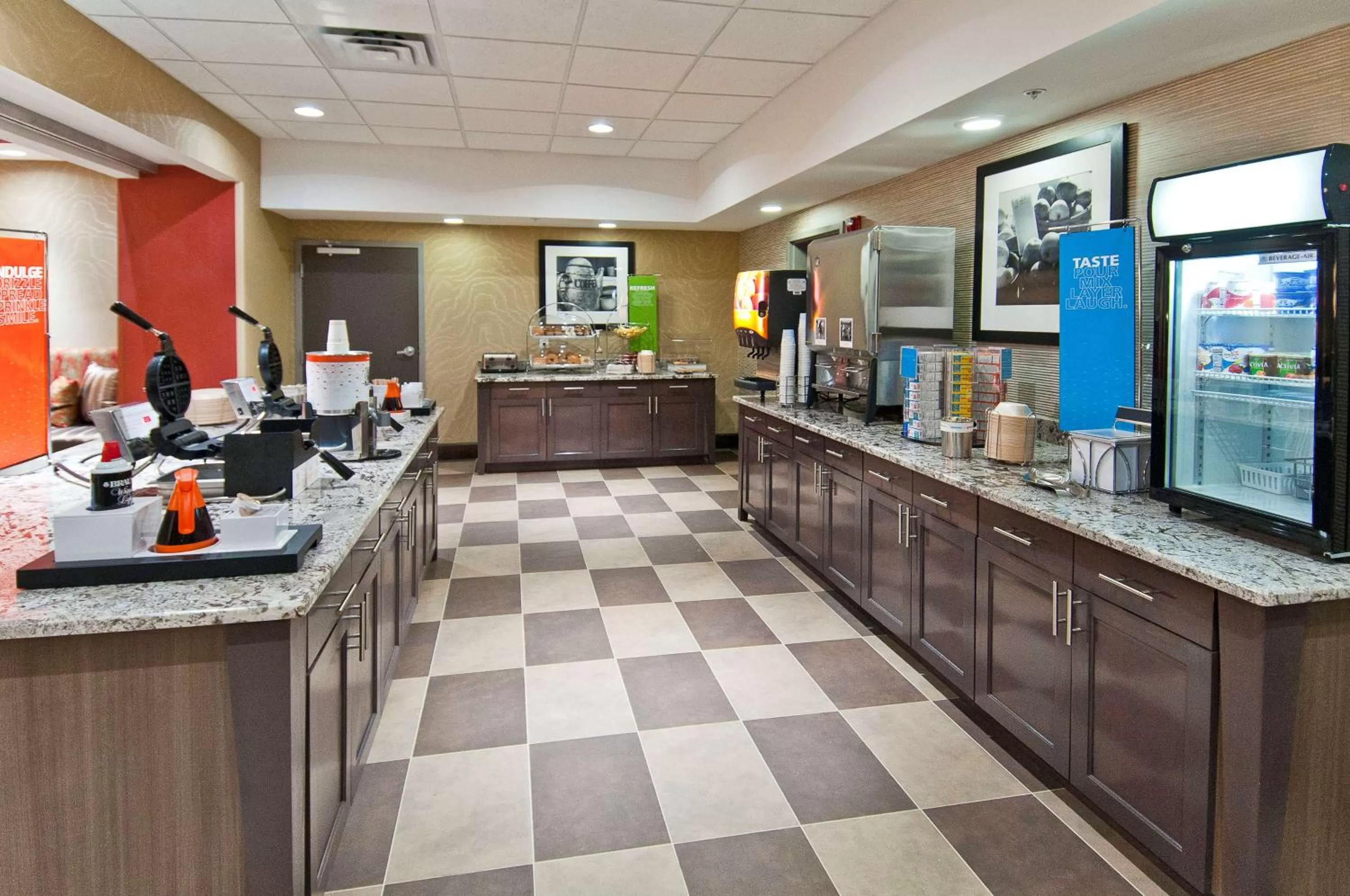 Dining area in Hampton Inn and Suites Pauls Valley
