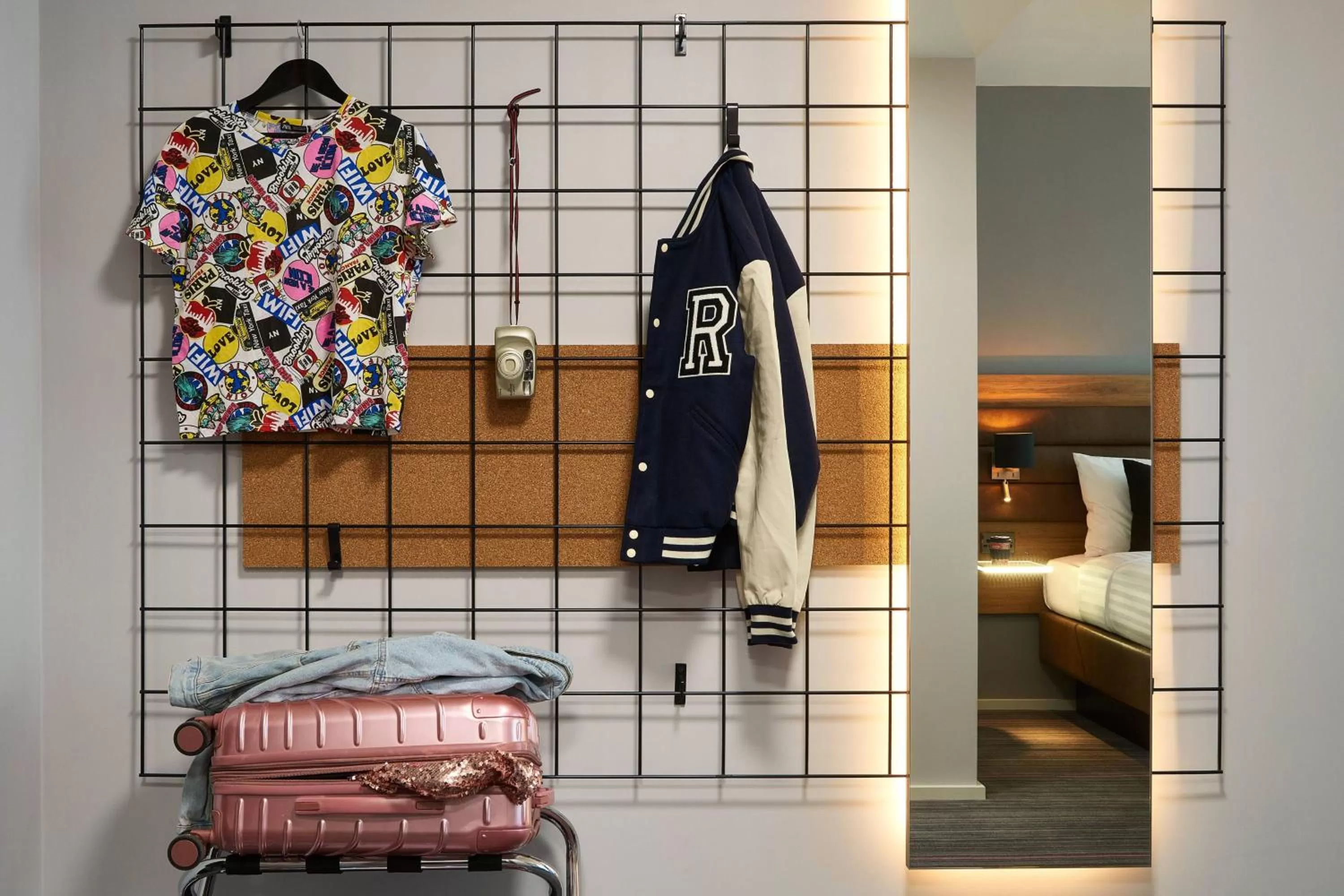 Photo of the whole room, Bed in Moxy Dublin City