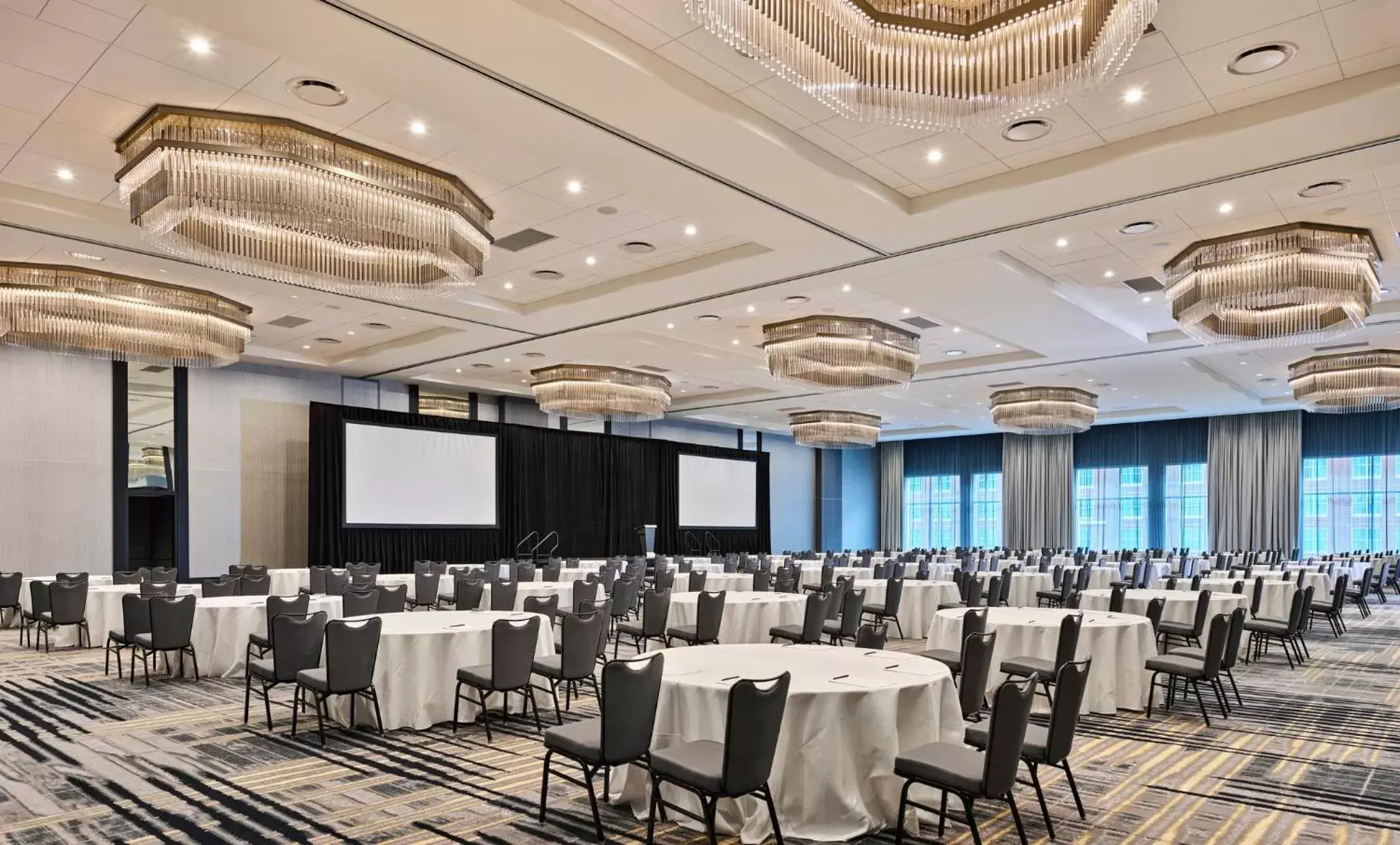 Meeting/conference room, Banquet Facilities in Loews Kansas City