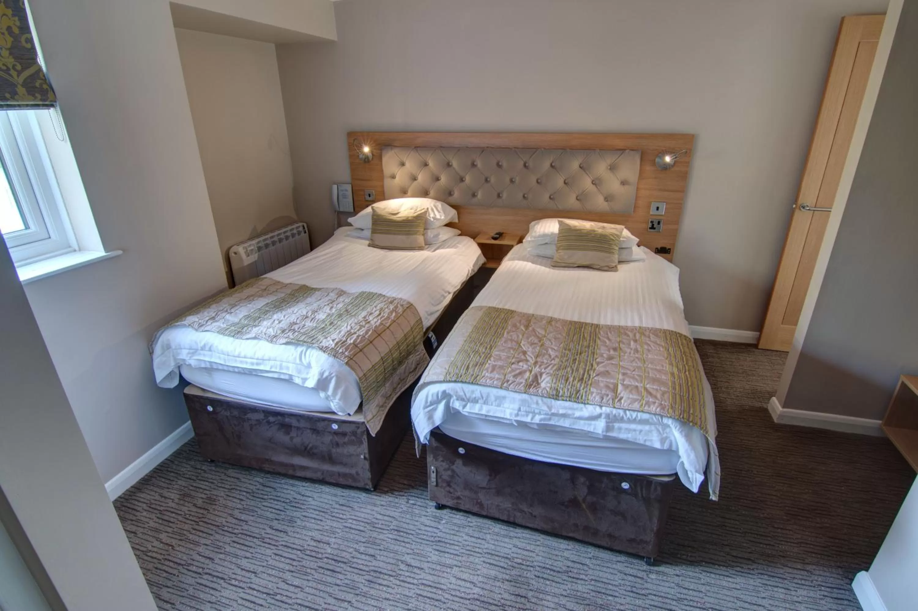 Bed in China Fleet Country Club