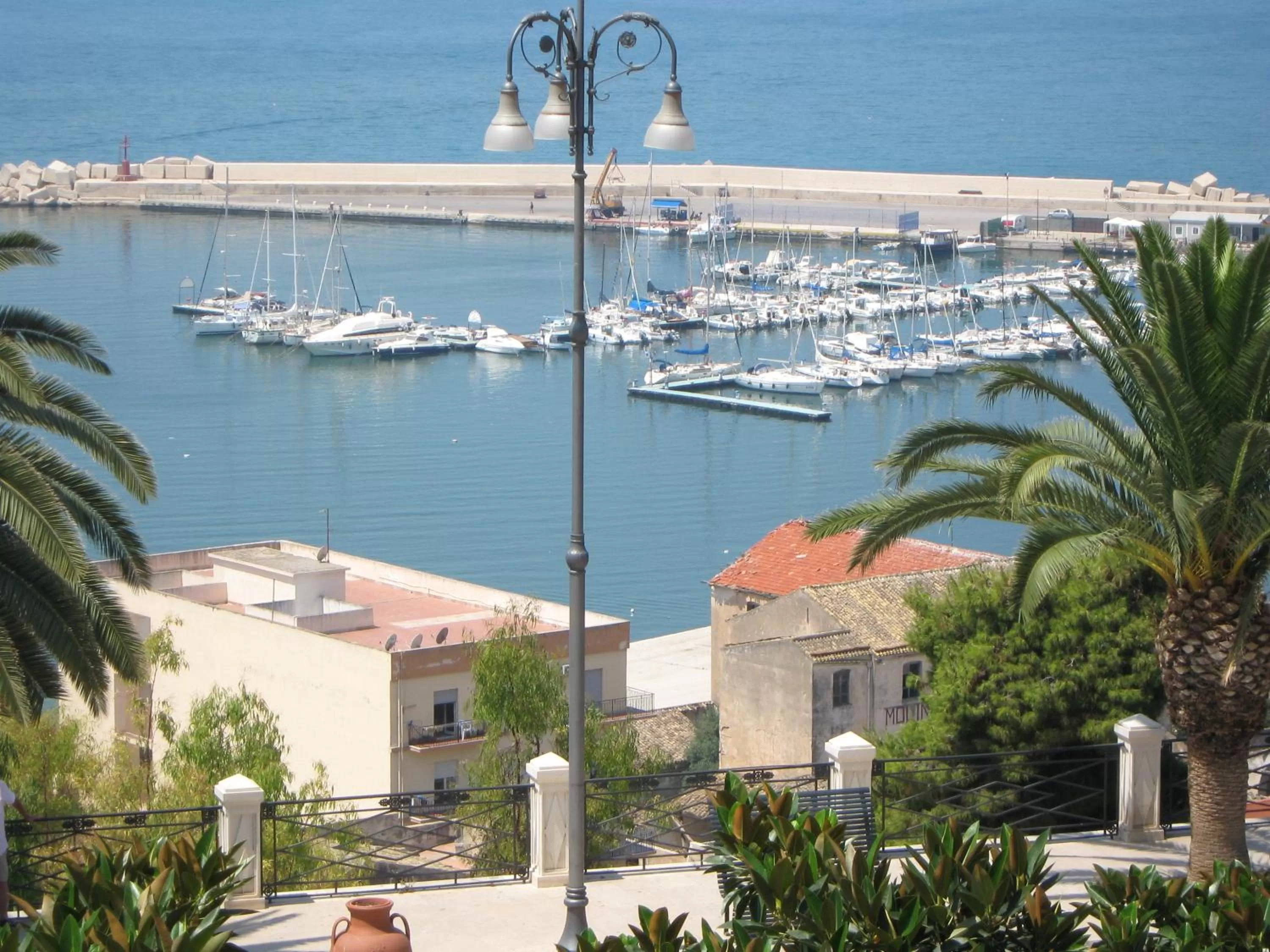 Nearby landmark in Garibaldi Relais