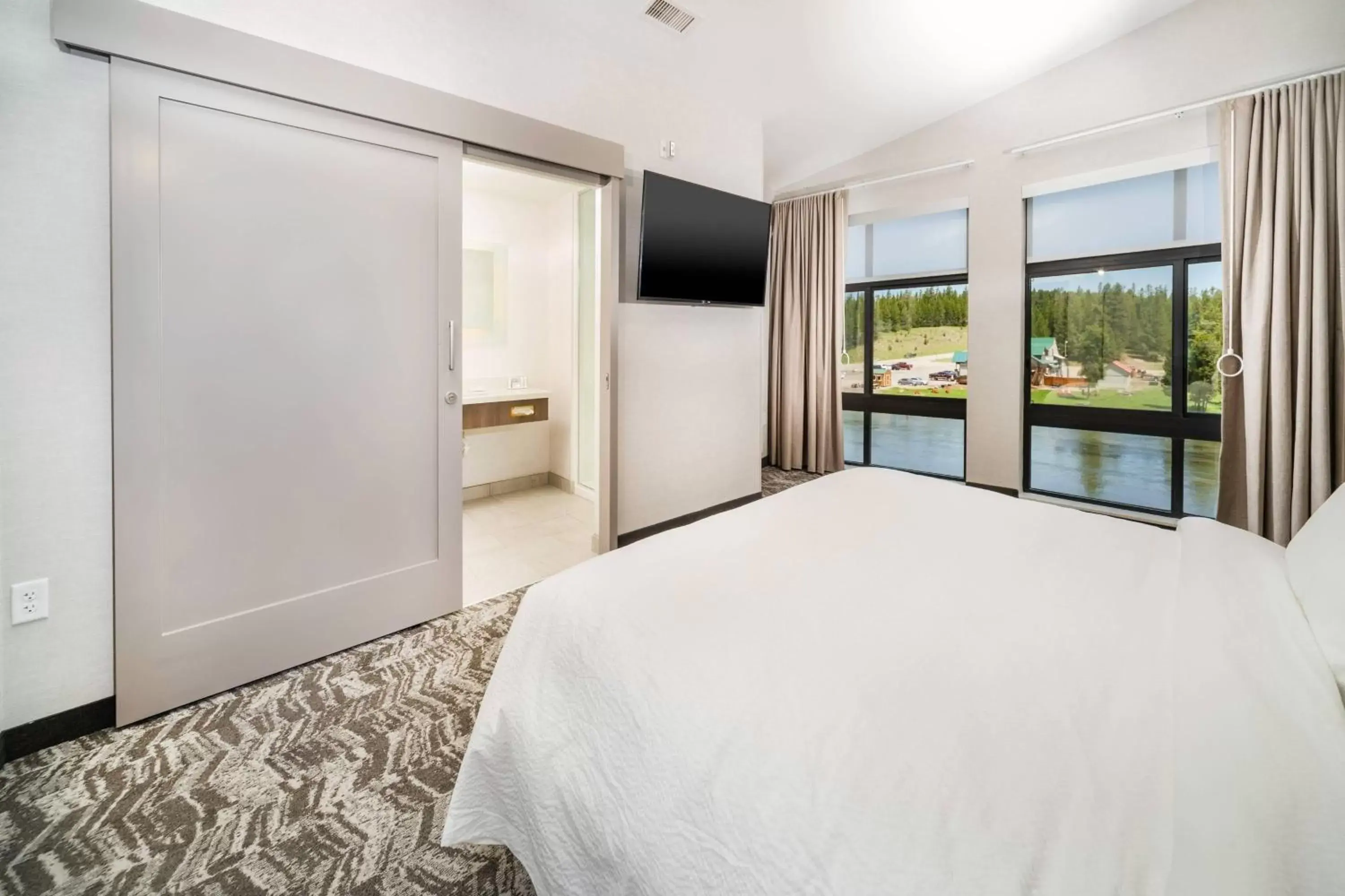 Photo of the whole room, Bed in SpringHill Suites Island Park Yellowstone