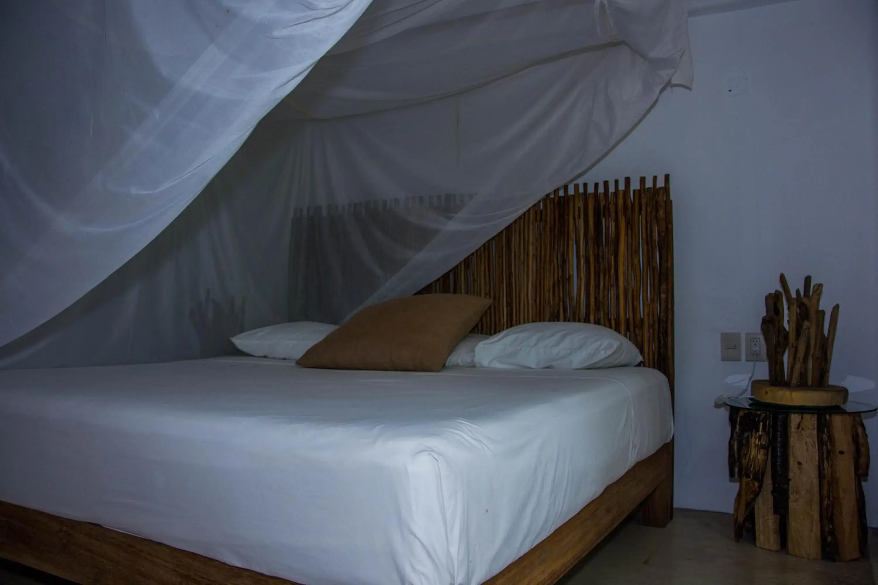 Bed in El Alquimista Yoga Spa