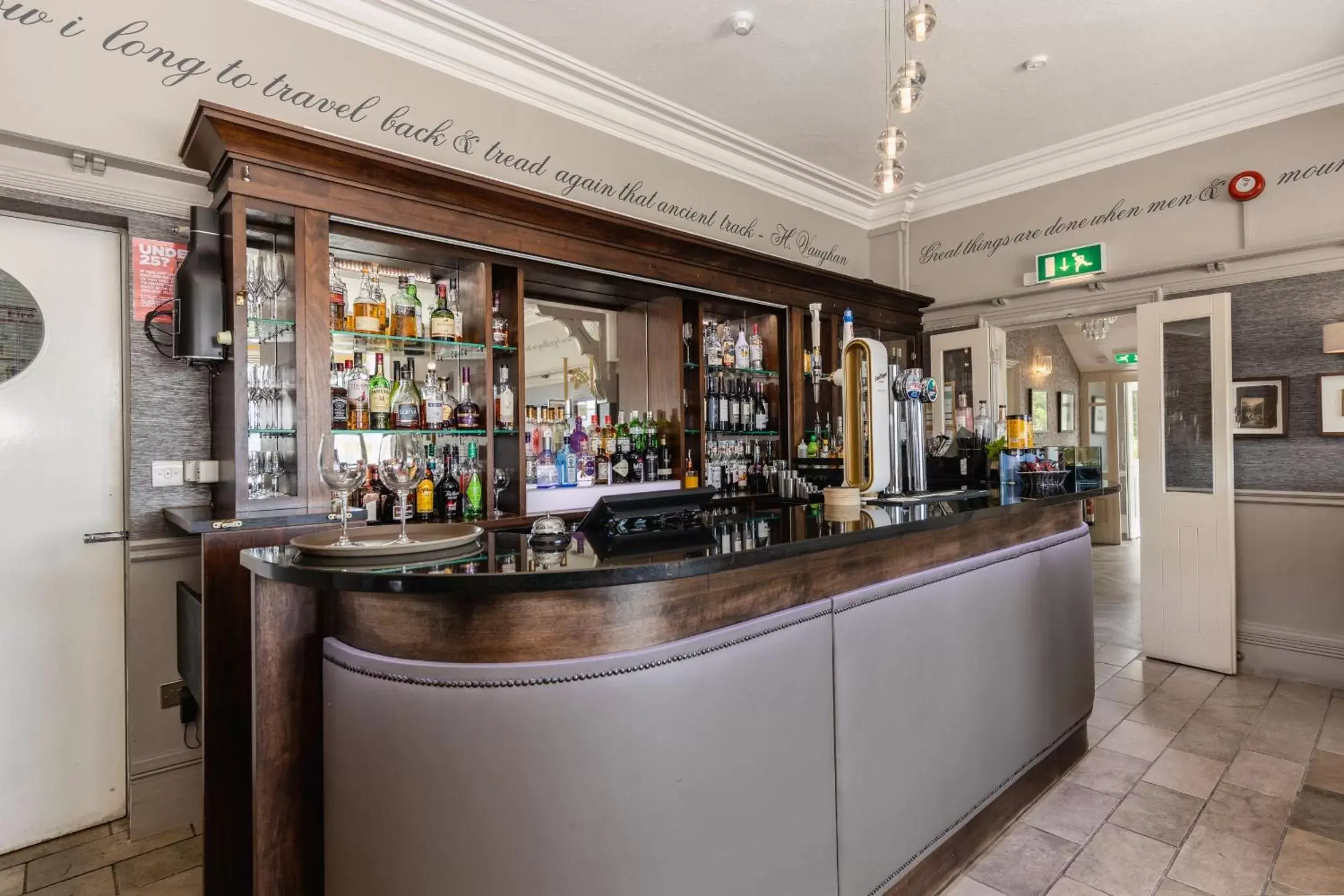 Lounge or bar, Lounge/Bar in Hillthwaite Hotel