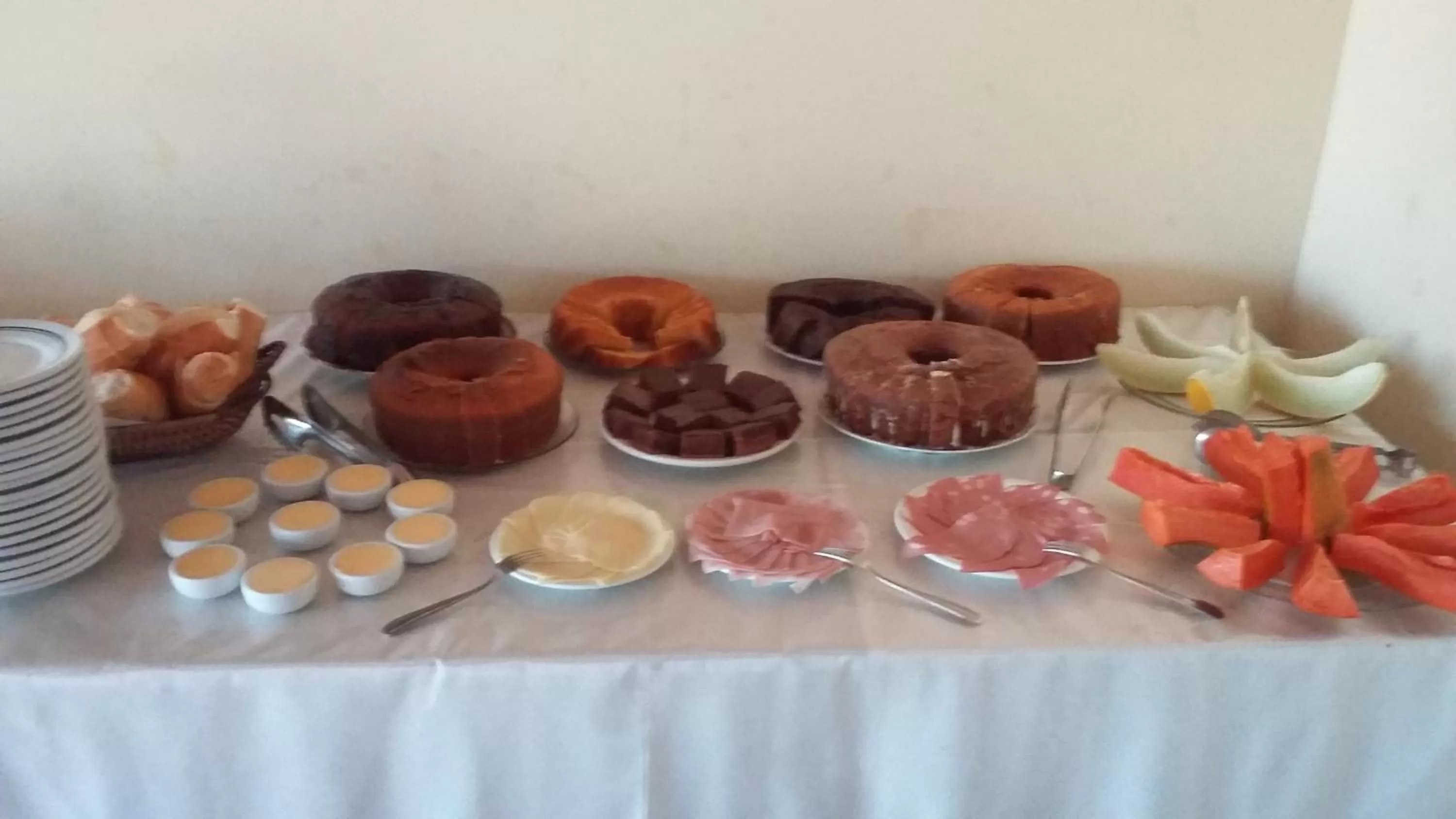 Breakfast in Pousada Solar das Flores