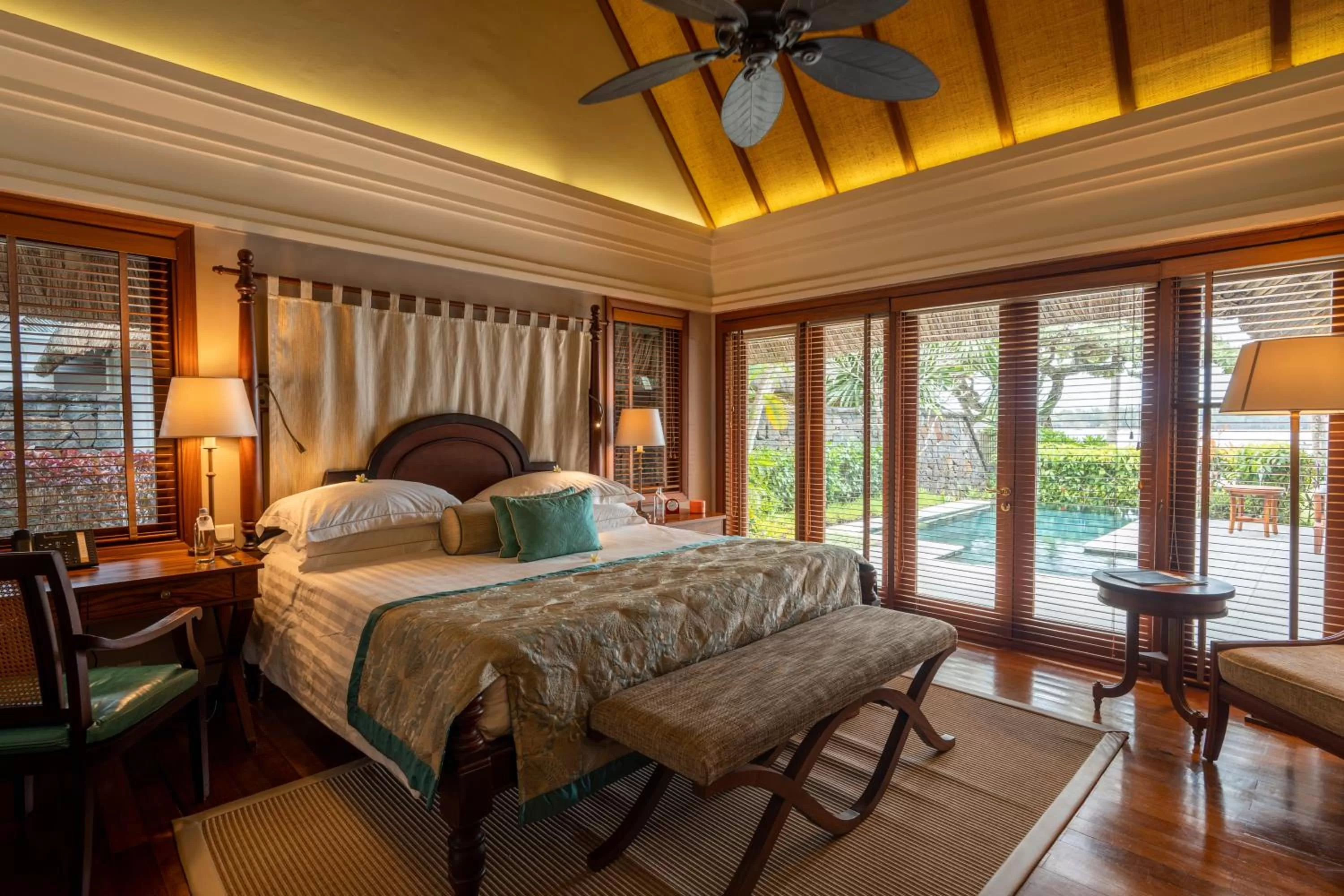 Bedroom, Bed in Constance Prince Maurice