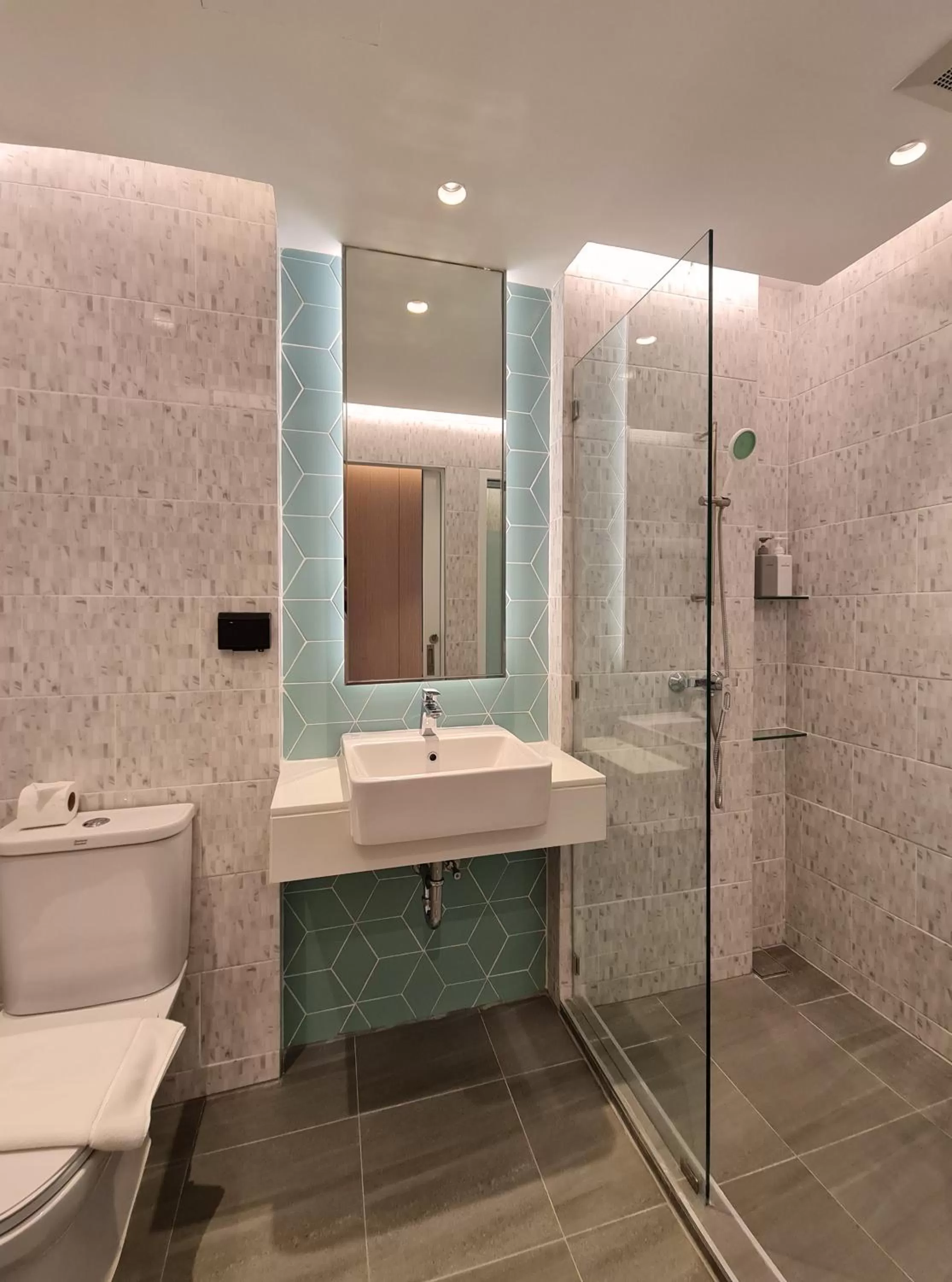 Bathroom in Mintel Huamark