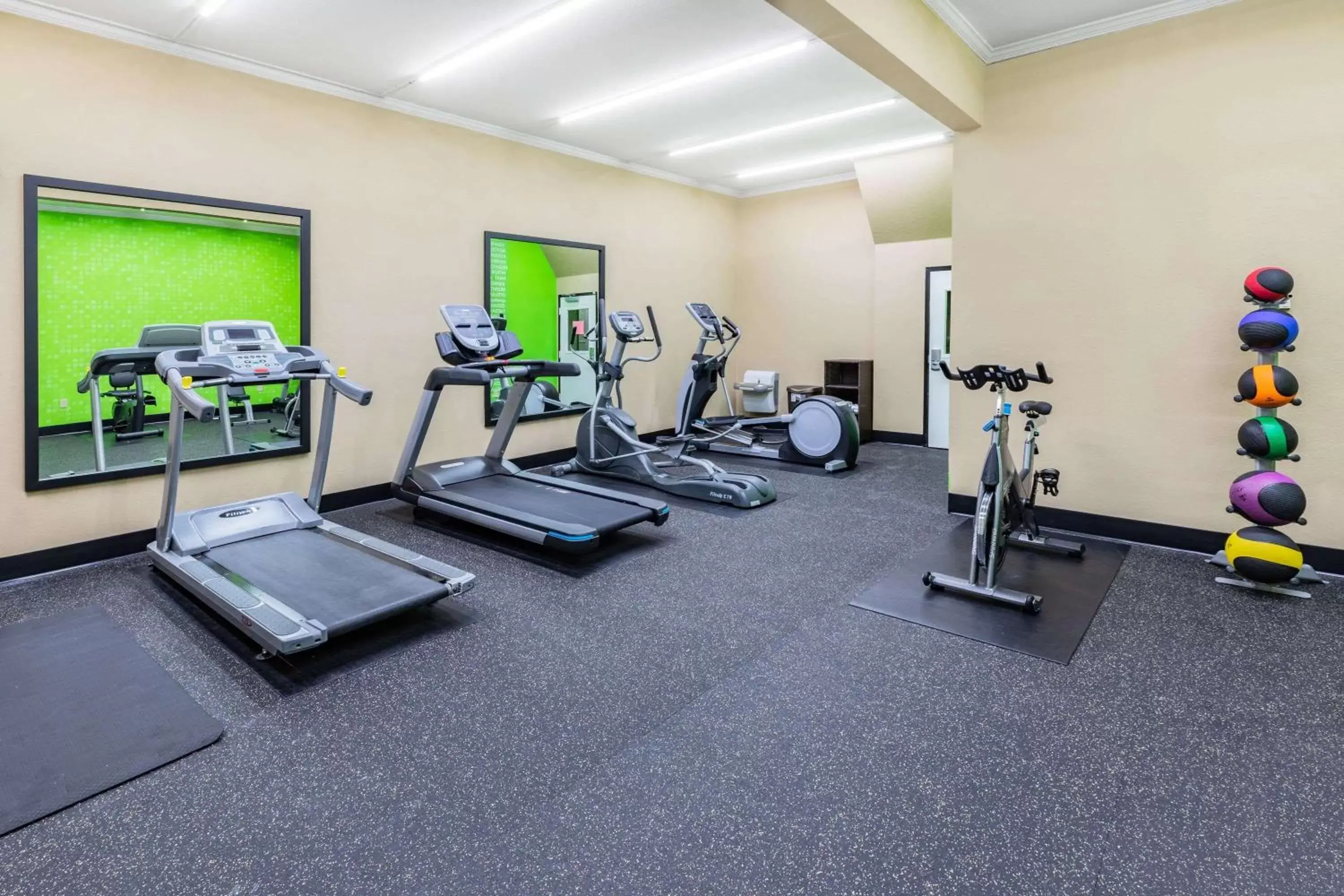 Activities, Fitness Center/Facilities in La Quinta by Wyndham Garland Harbor Point