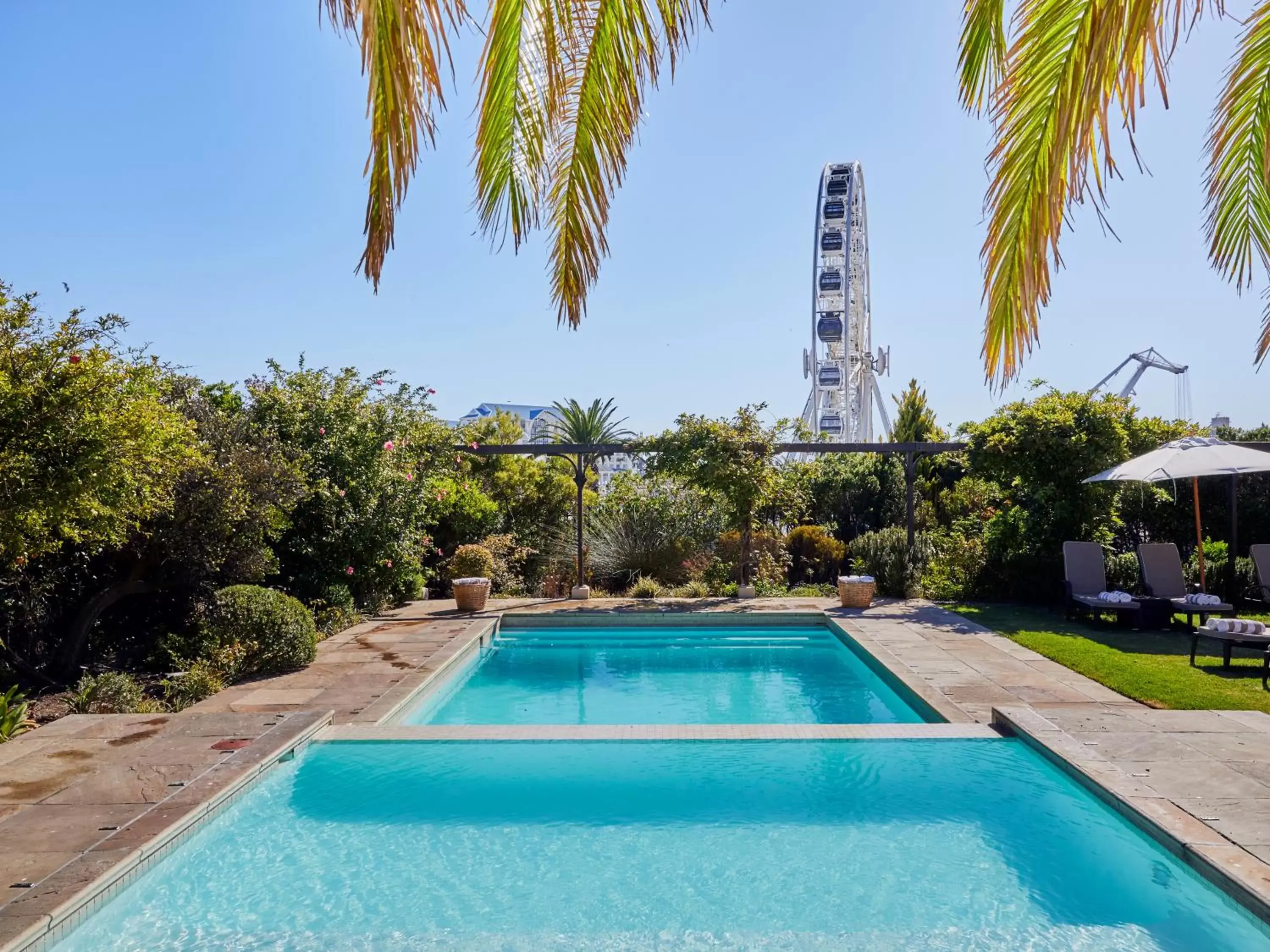 Swimming Pool in Queen Victoria Hotel by NEWMARK