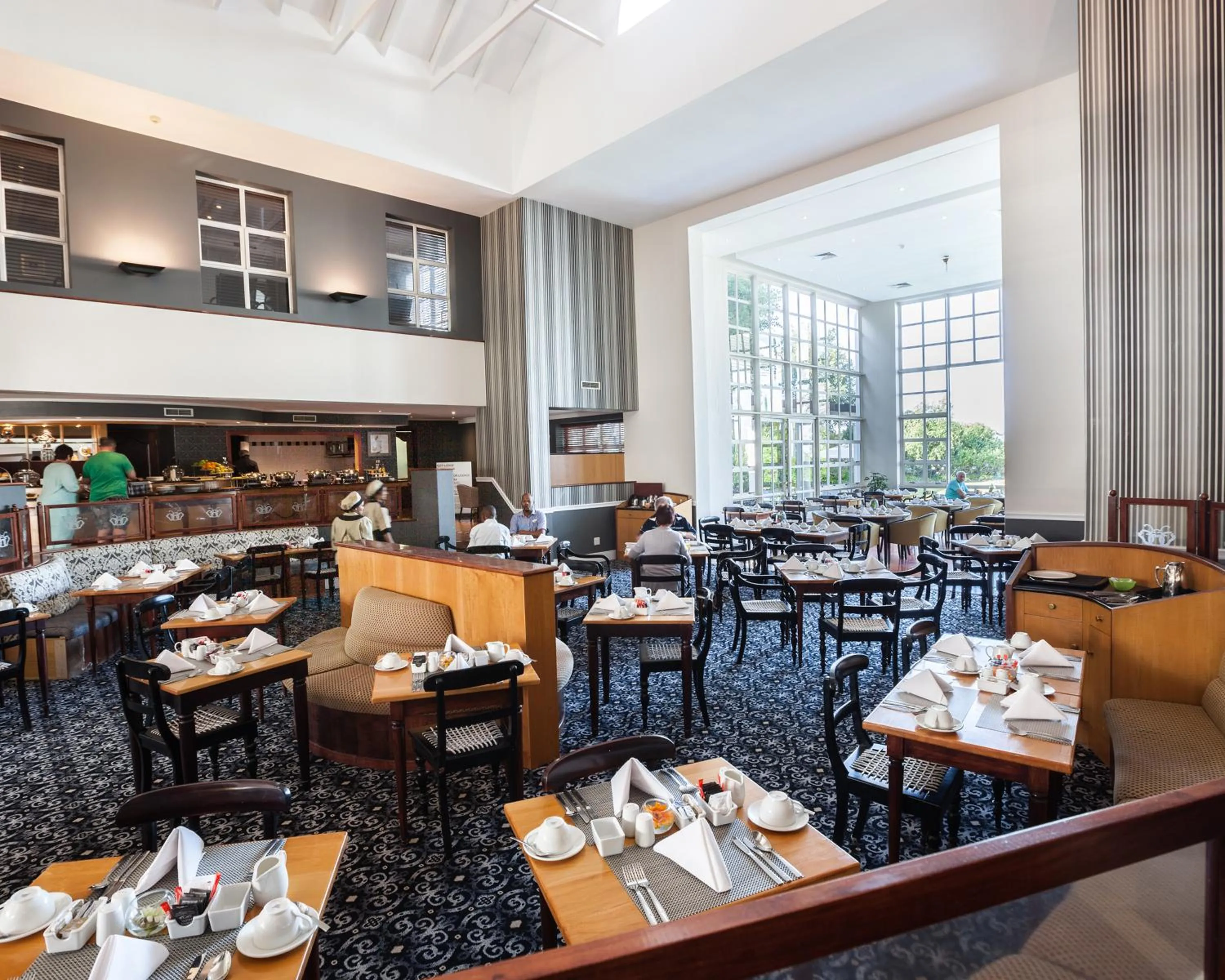 Restaurant/places to eat in City Lodge Hotel GrandWest