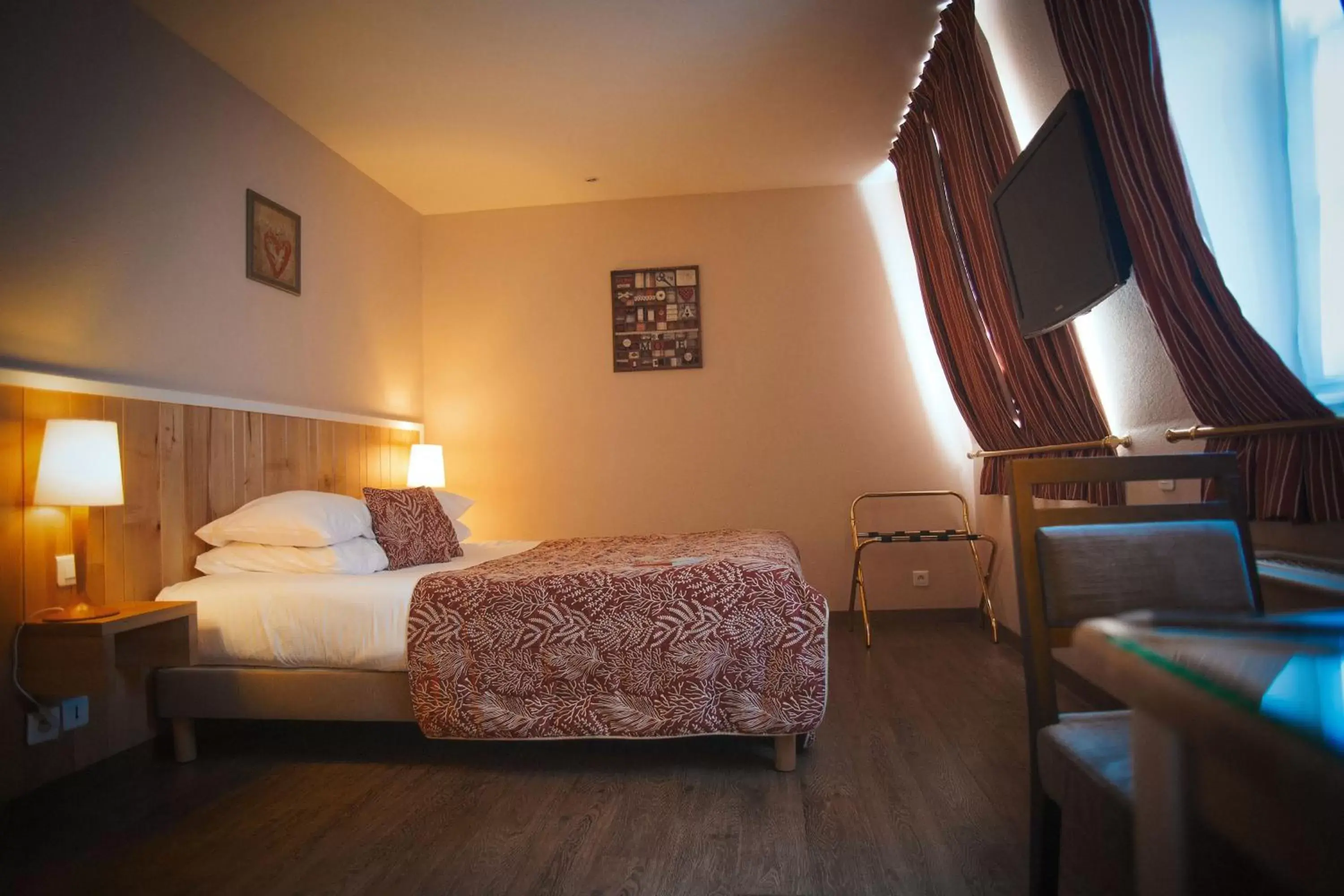 Bedroom, Bed in Hotel Beaucour