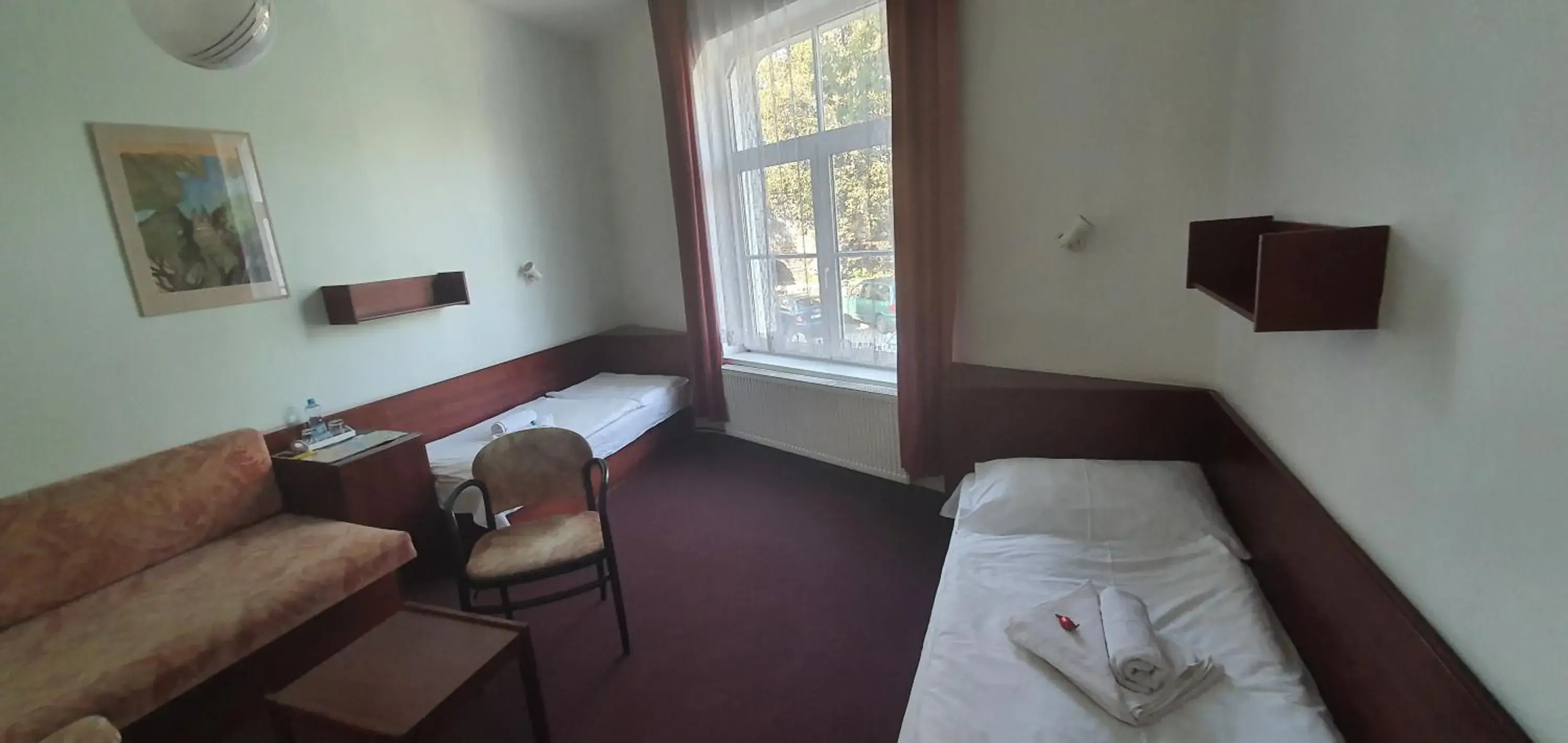Bedroom, Seating Area in Hotel Jerabek