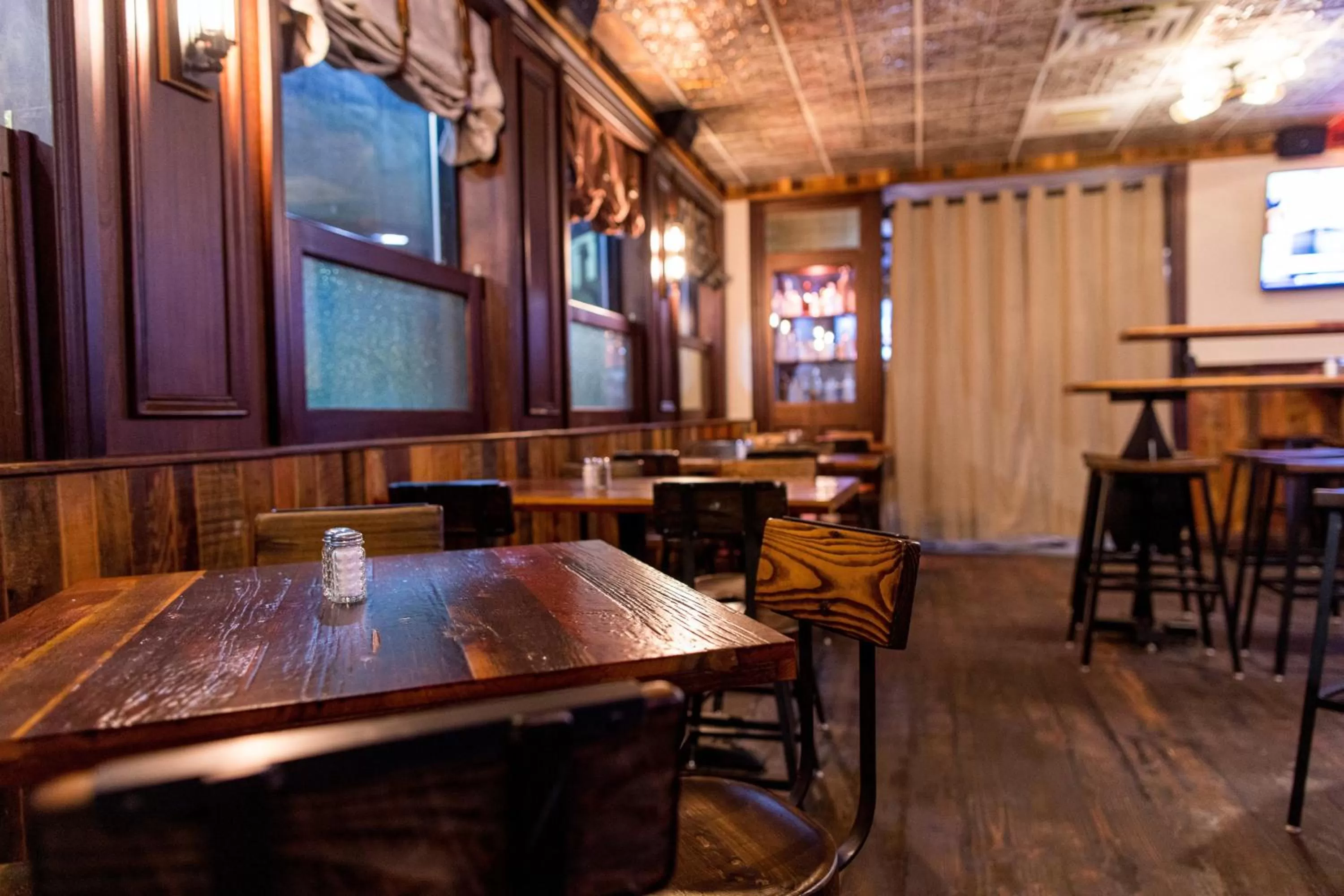 Restaurant/places to eat in Holiday Inn St. Paul Downtown by IHG