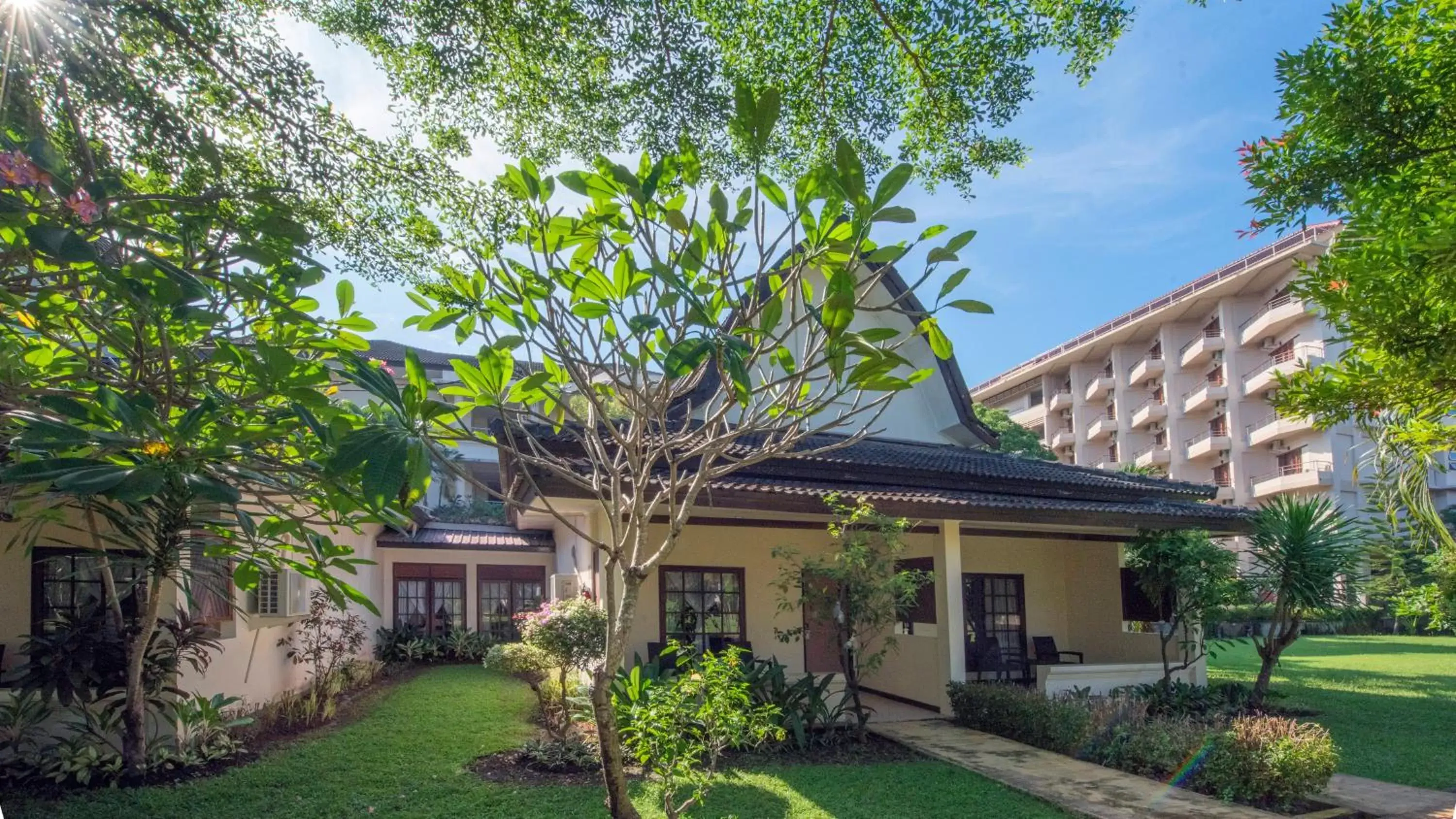 Property Building in Lombok Garden Hotel