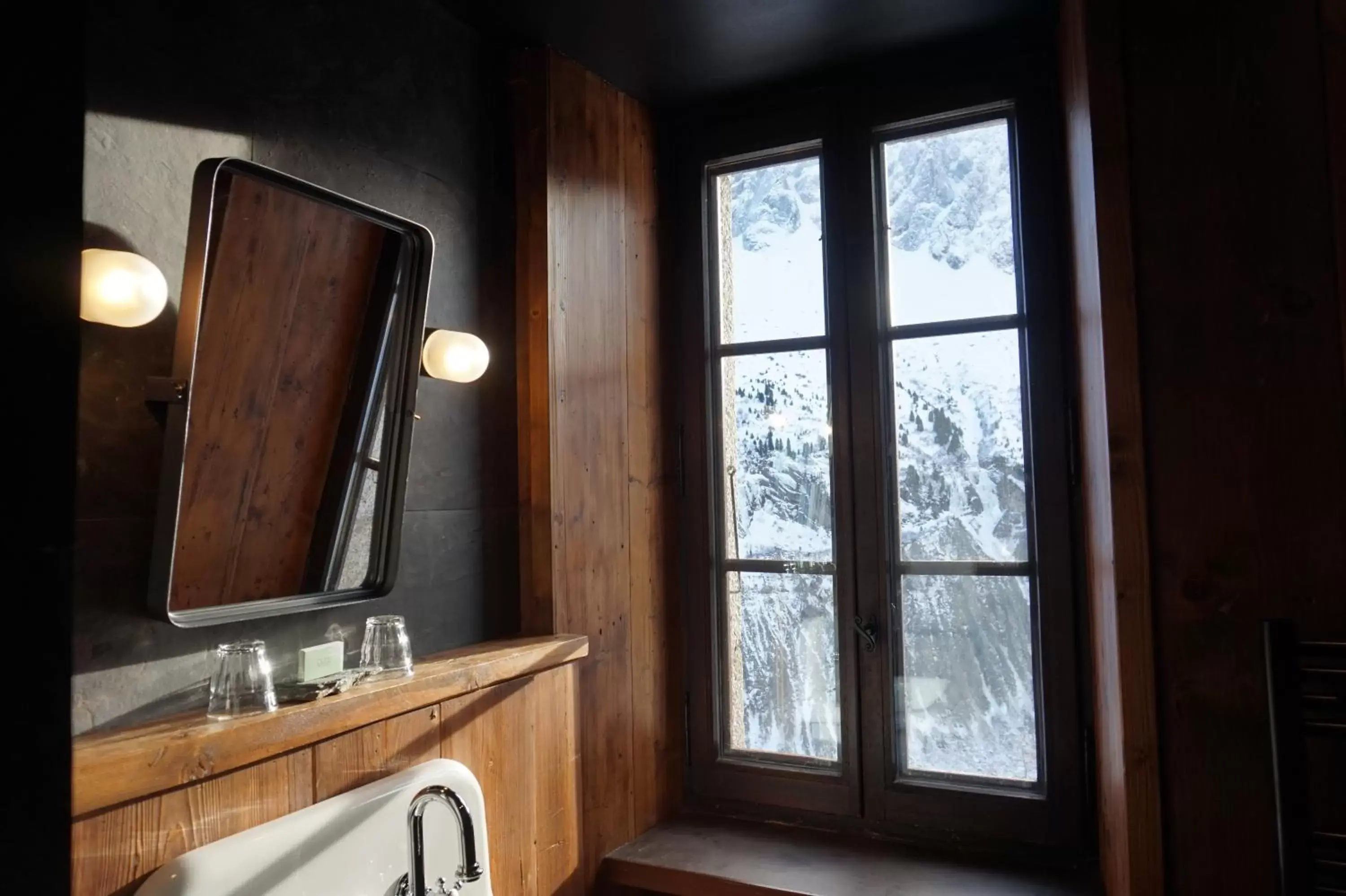 Bathroom in Refuge du Montenvers