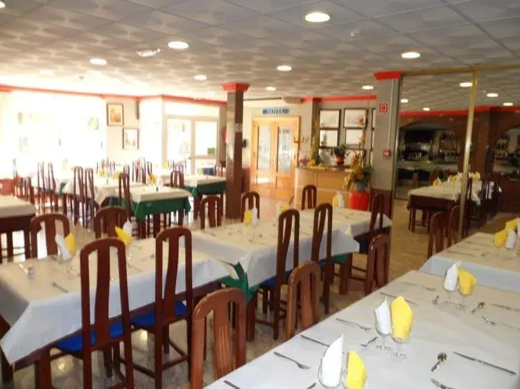 Lounge or bar, Restaurant/Places to Eat in Hotel La Bolera