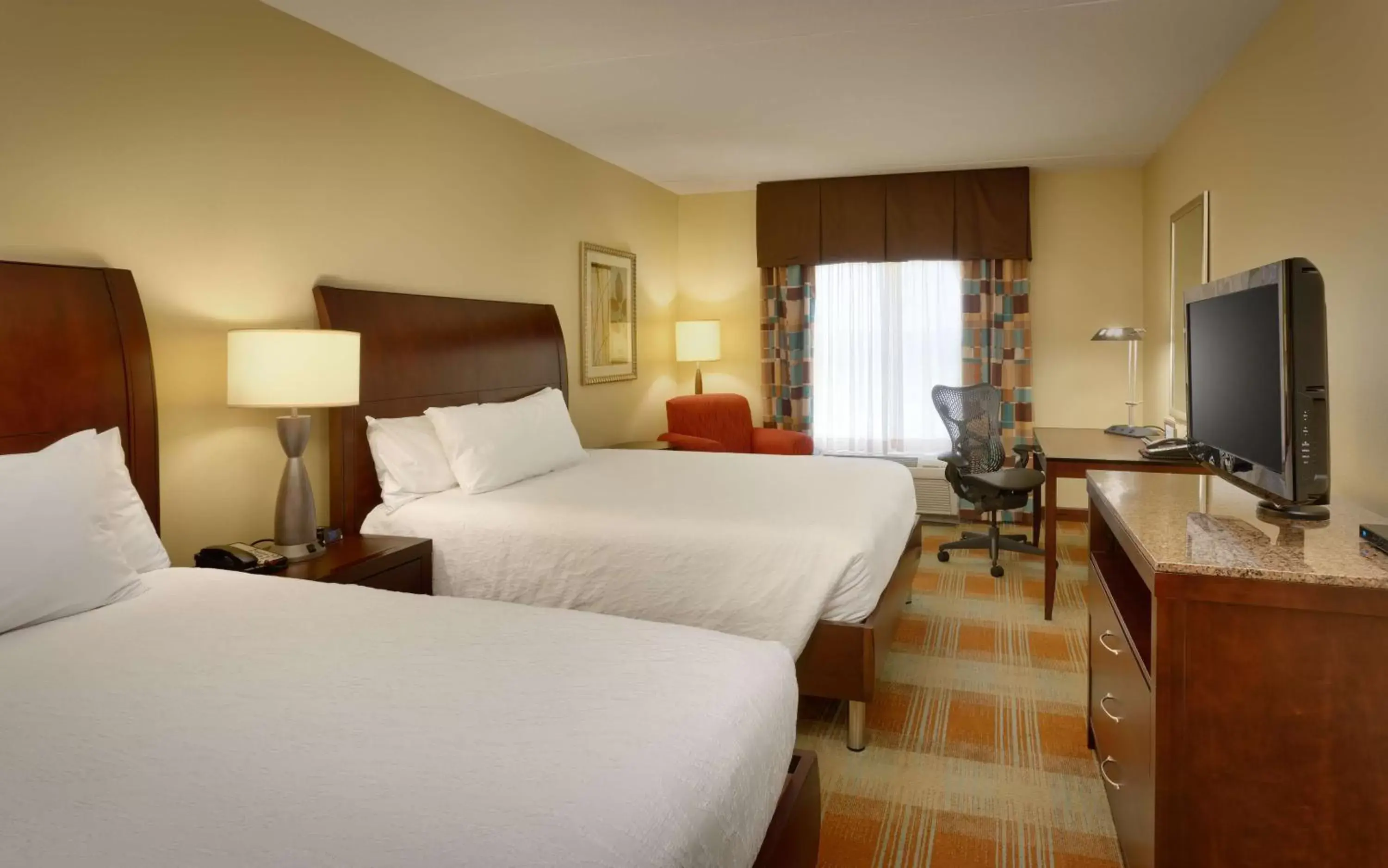 Bed in Hilton Garden Inn Clarksville