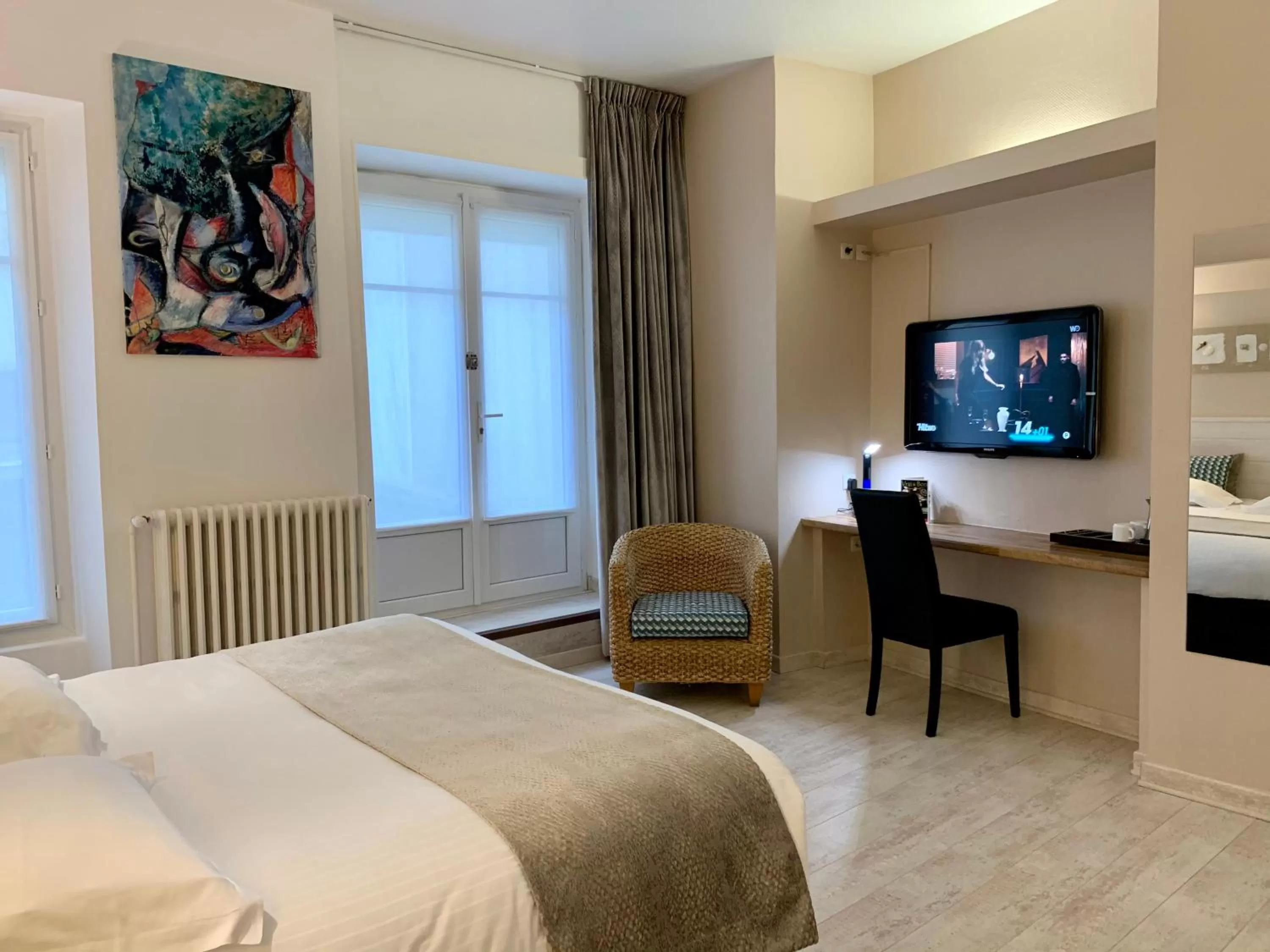 Bedroom, Bed in Best Western Hôtel Des Voyageurs