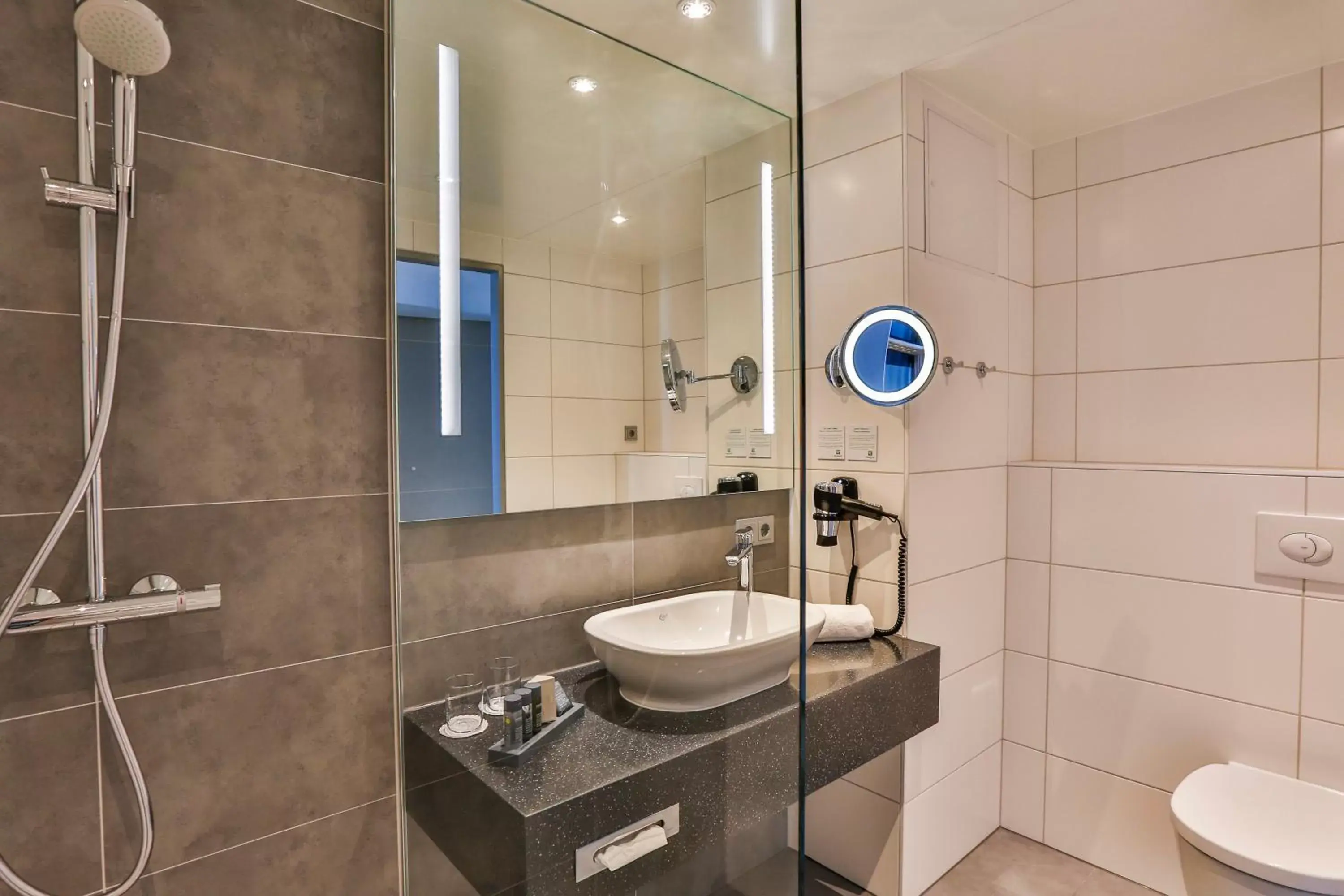 Bathroom in Holiday Inn - Villingen - Schwenningen, an IHG Hotel