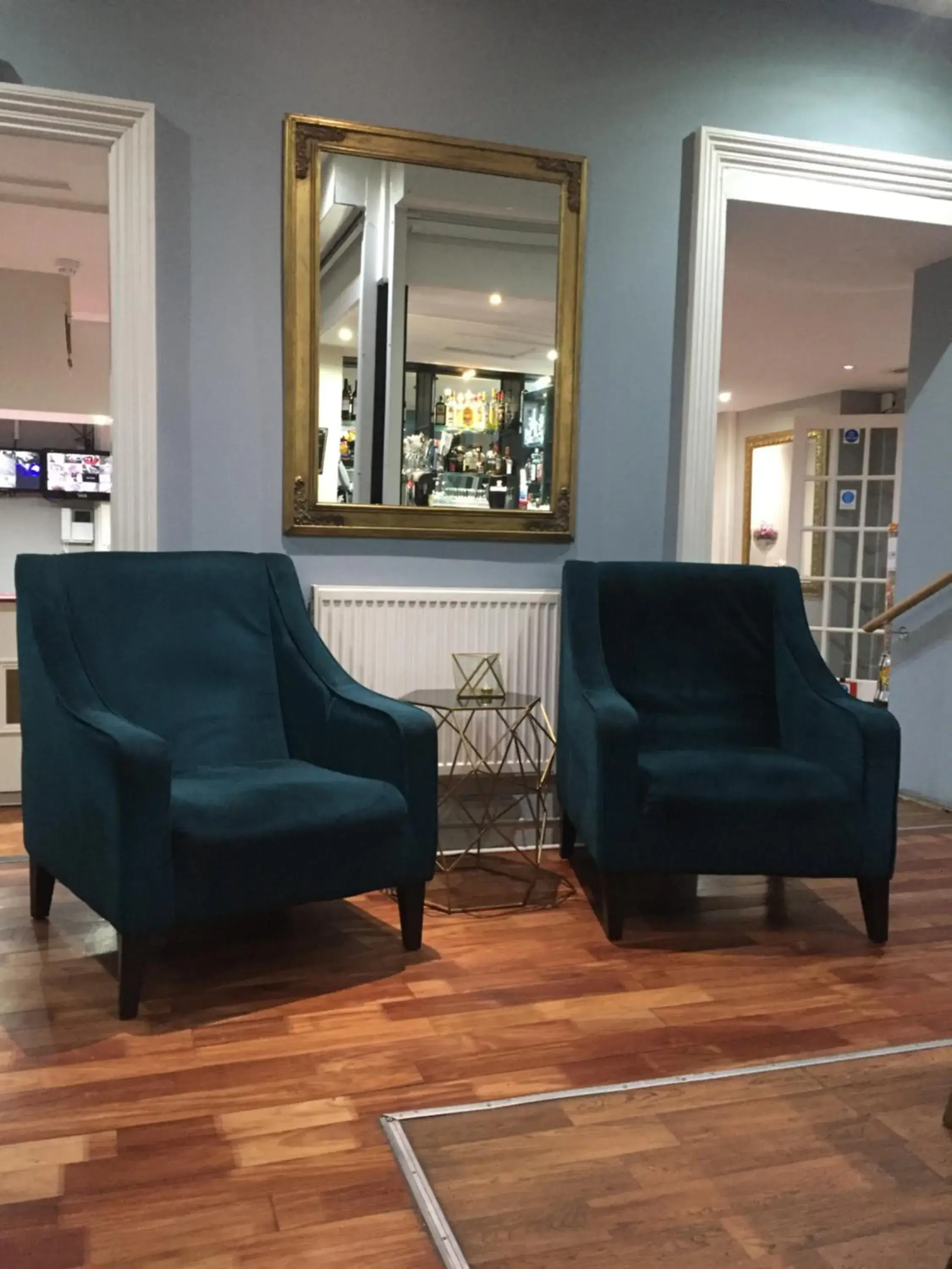 Lounge or bar, Seating Area in The Gordon House Hotel