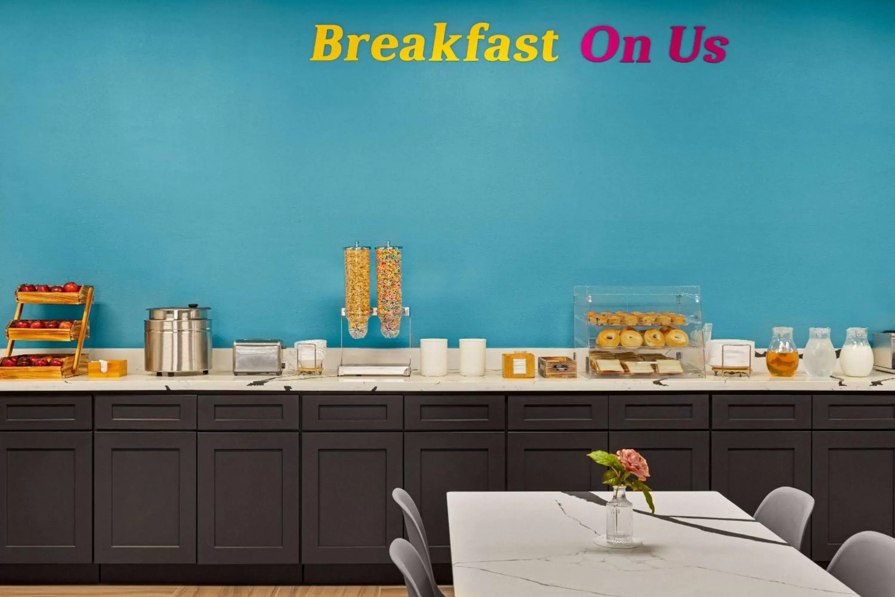 Breakfast, Restaurant/Places to Eat in Days Inn by Wyndham McComb MS