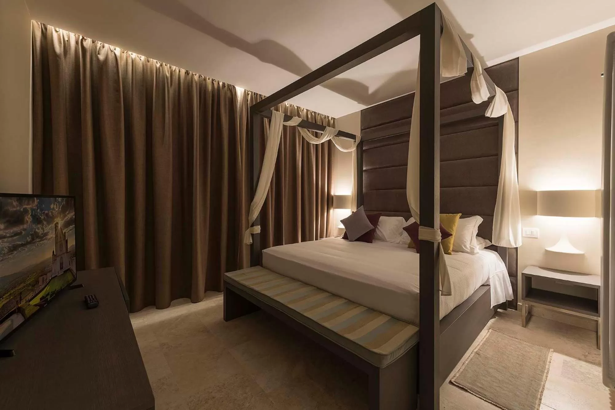 Bedroom, Bed in Tenuta San Masseo - boutique farm resort & SPA