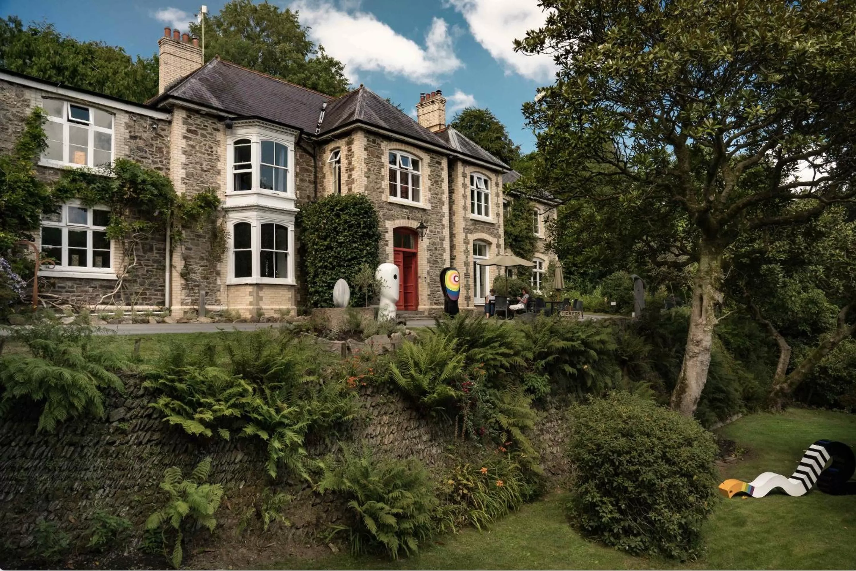 Property Building in Broomhill Estate Boutique Art Hotel