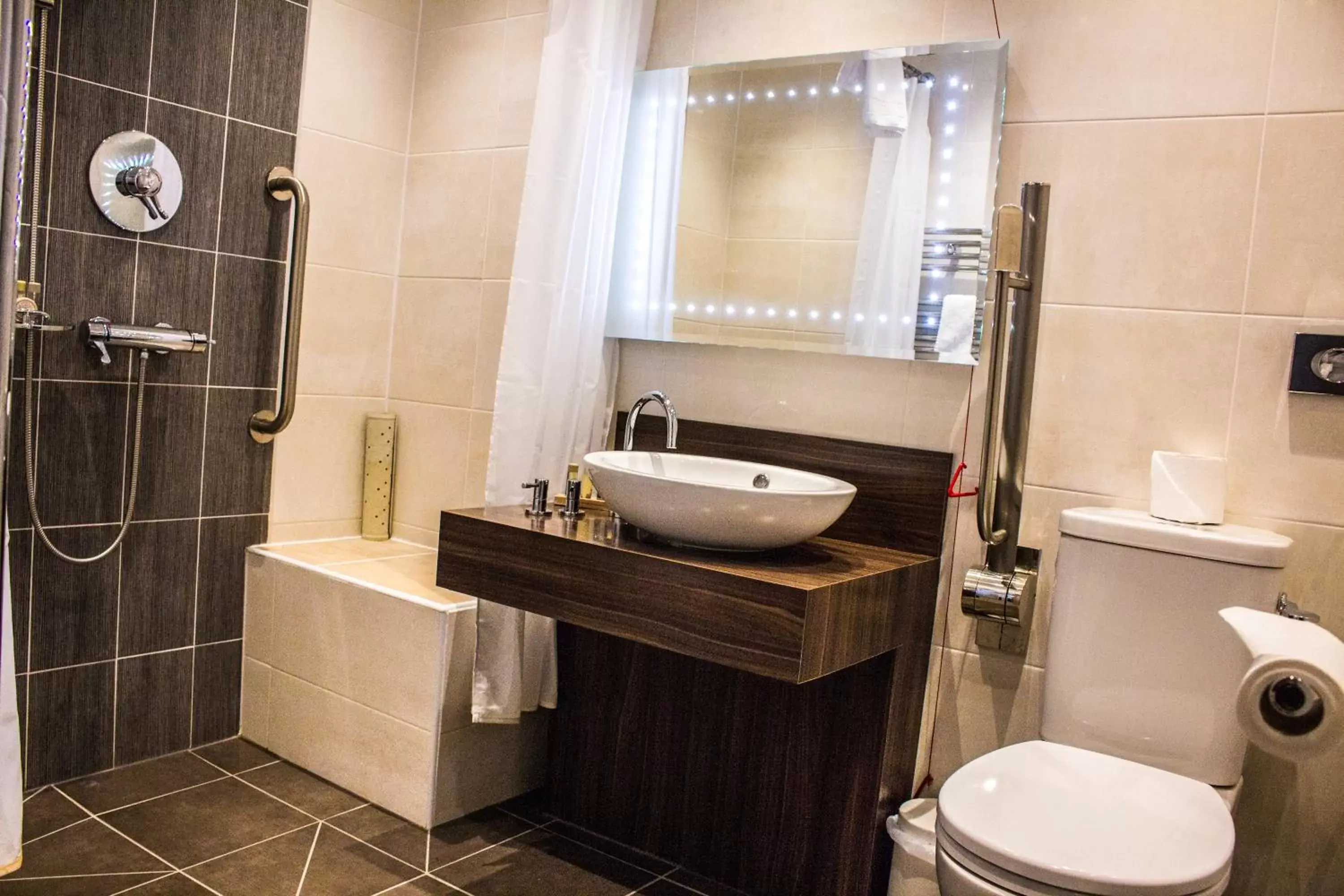 Toilet, Bathroom in Park Hall Hotel and Spa Wolverhampton