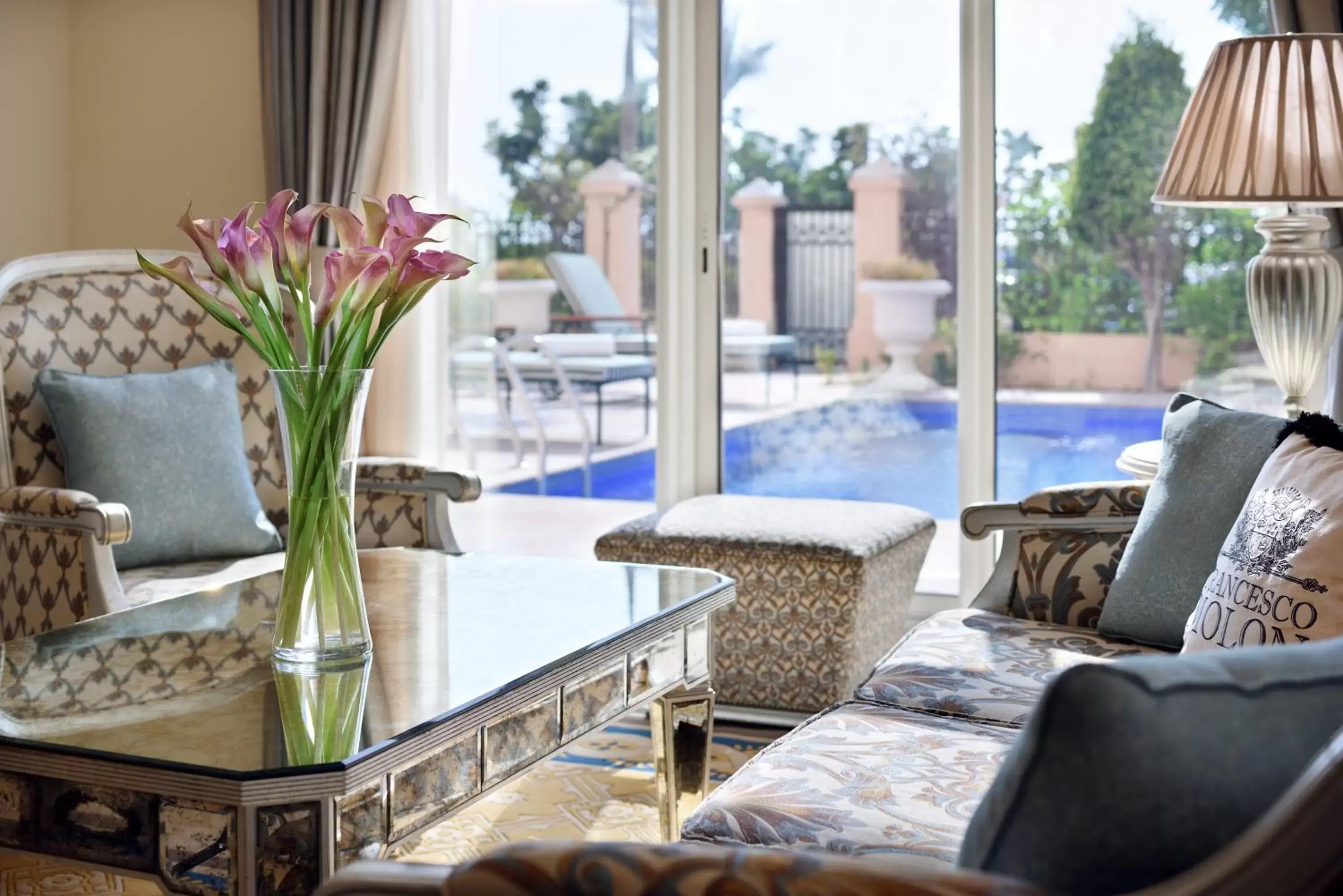 Balcony/Terrace, Swimming Pool in Kempinski Hotel & Residences Palm Jumeirah