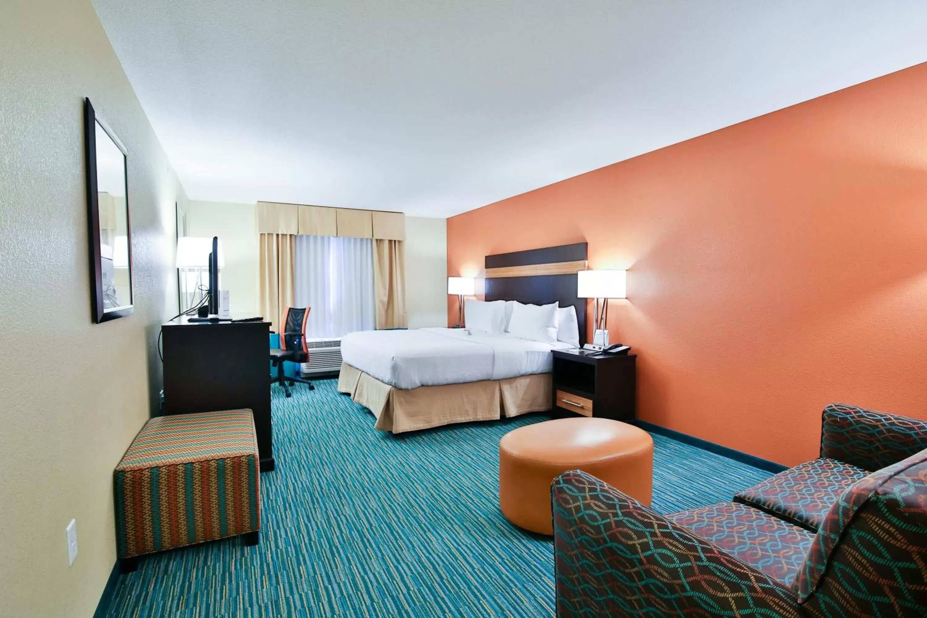 Photo of the whole room in Holiday Inn Bismarck, an IHG Hotel