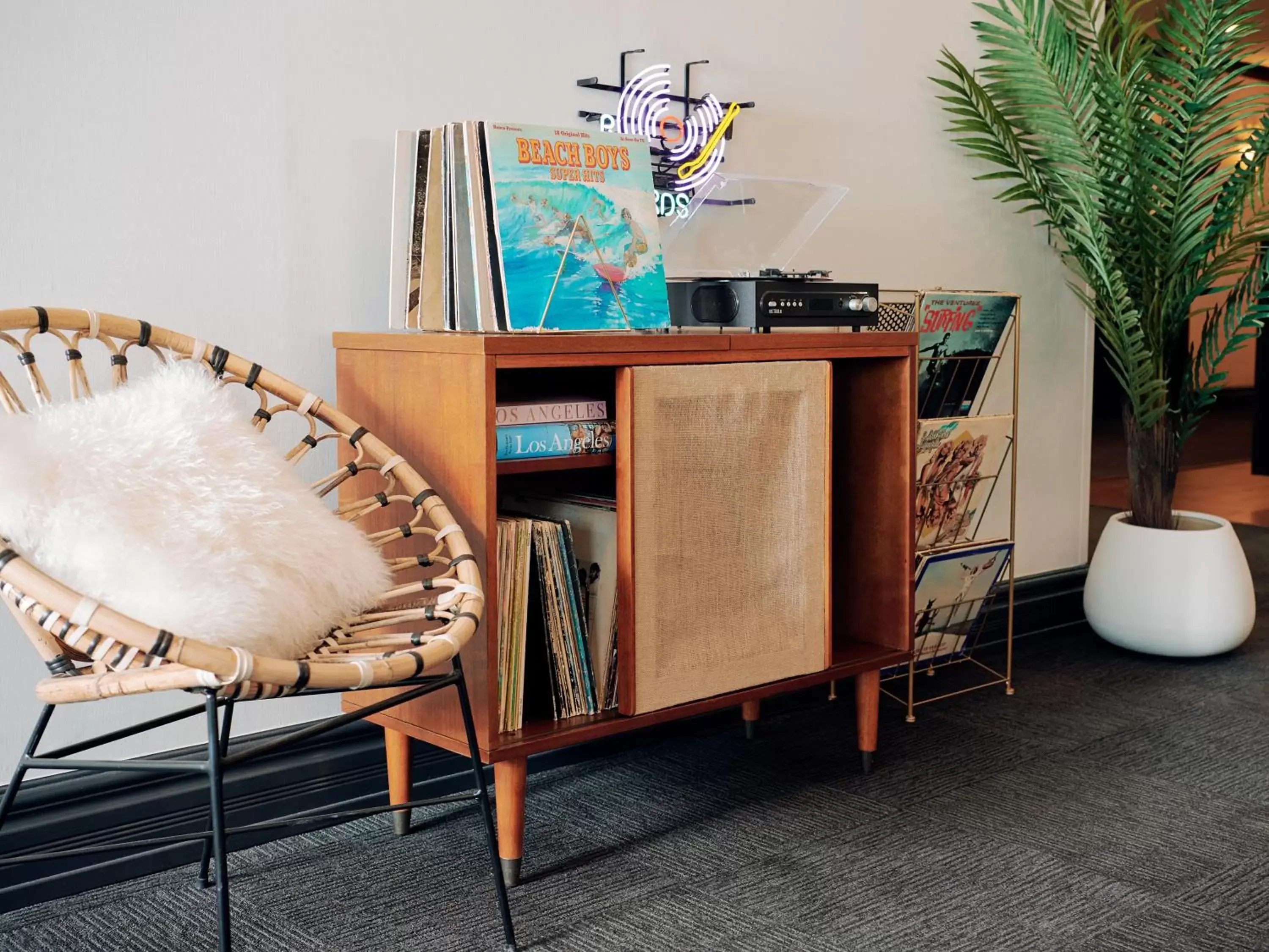 Lobby or reception in Glendale Express Hotel Los Angeles