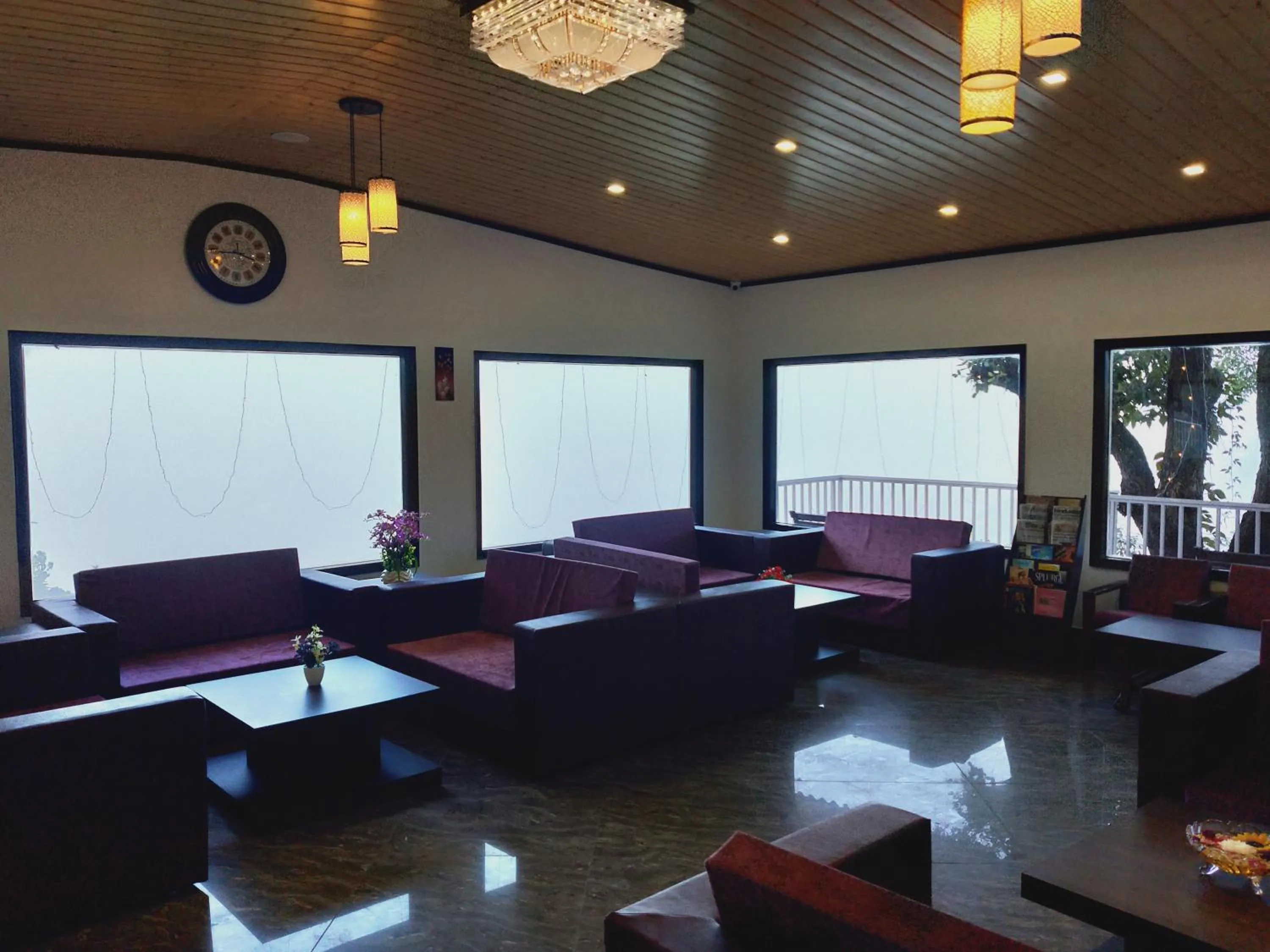 Seating area in The Mountain Quail