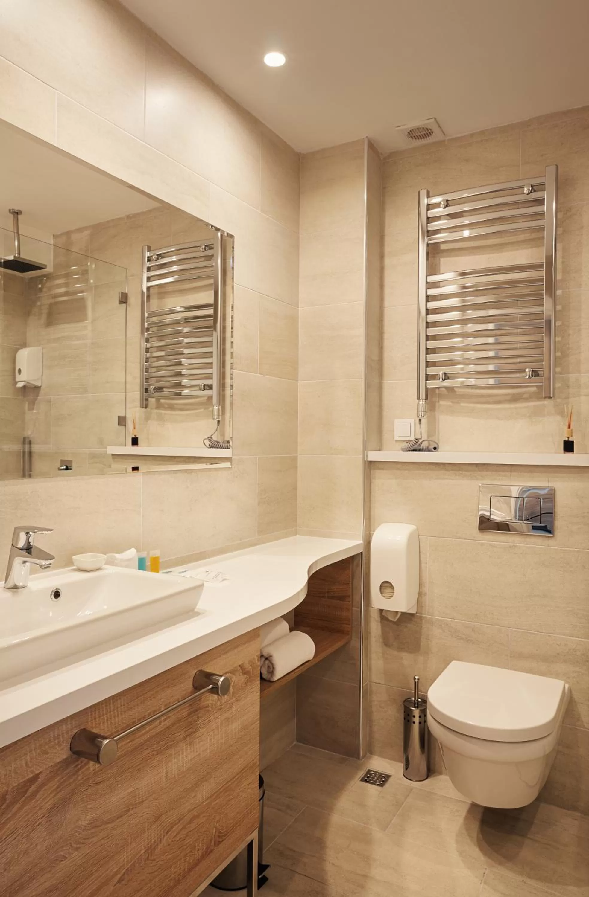 Bathroom in IG Hotel