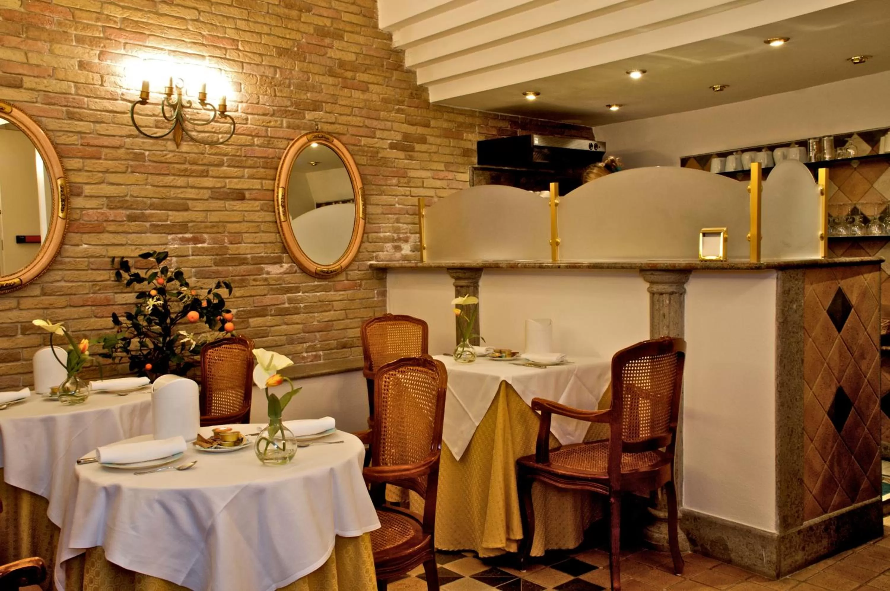 Restaurant/places to eat in Hotel Concordia